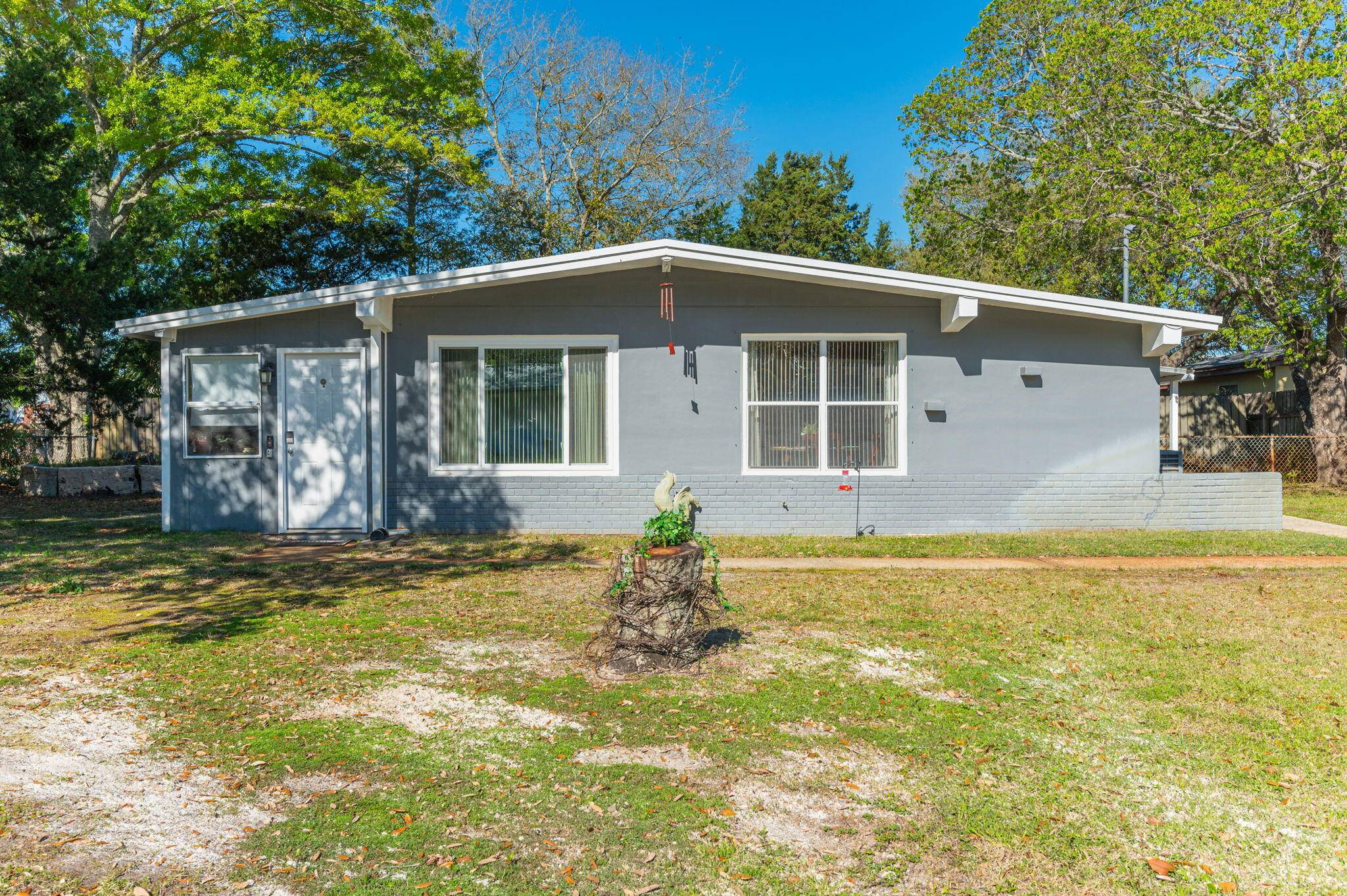 Mary Esther, FL 32569,611 Shrewsbury Road