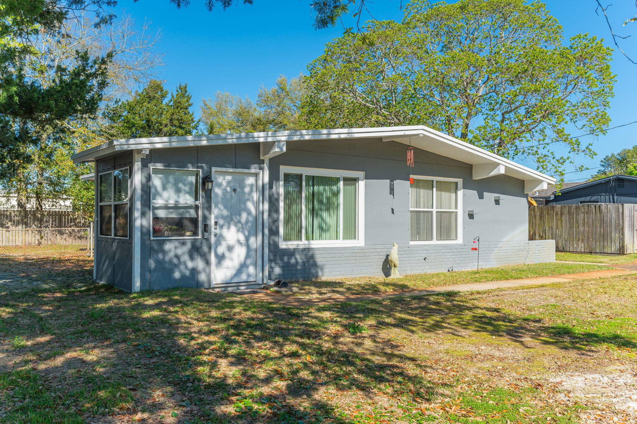 Mary Esther, FL 32569,611 Shrewsbury Road