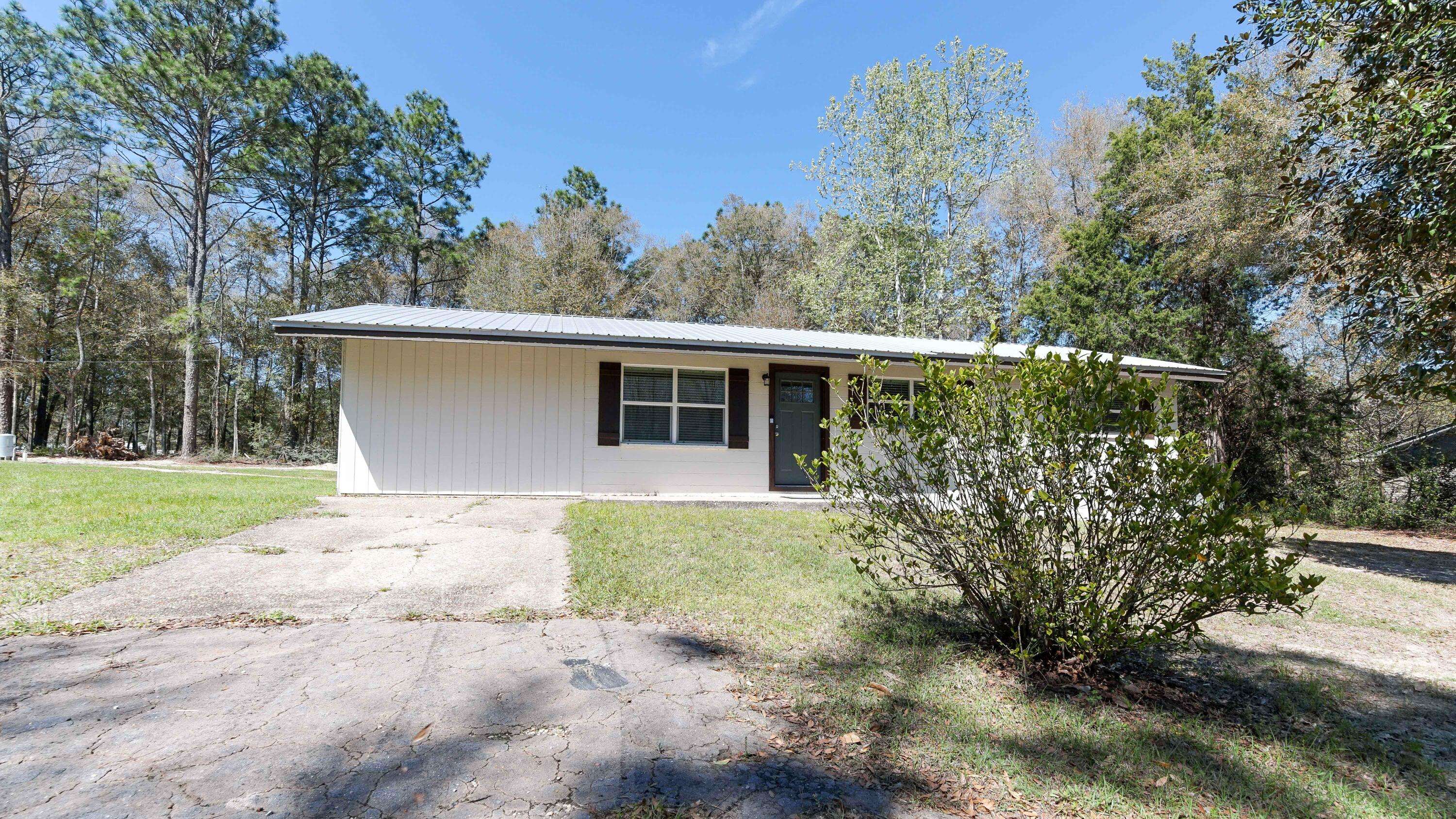 Defuniak Springs, FL 32433,116 Cora Lee Lane