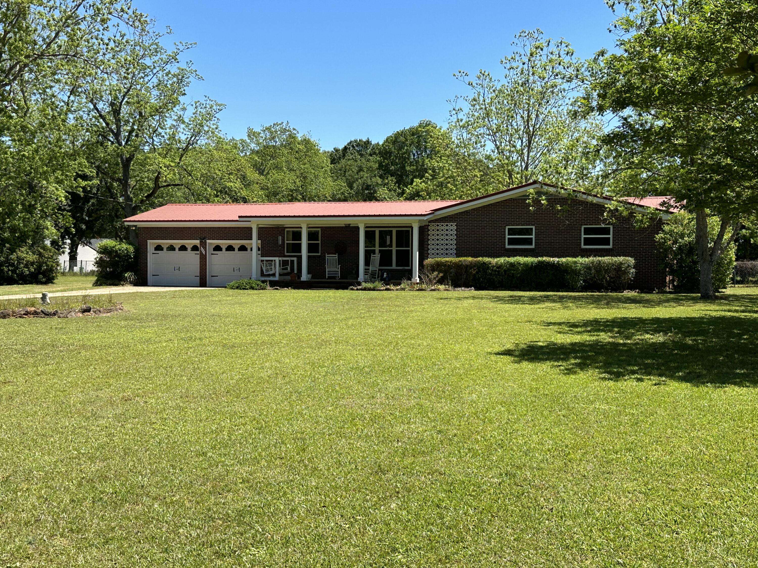 Crestview, FL 32539,5897 Houston Lane