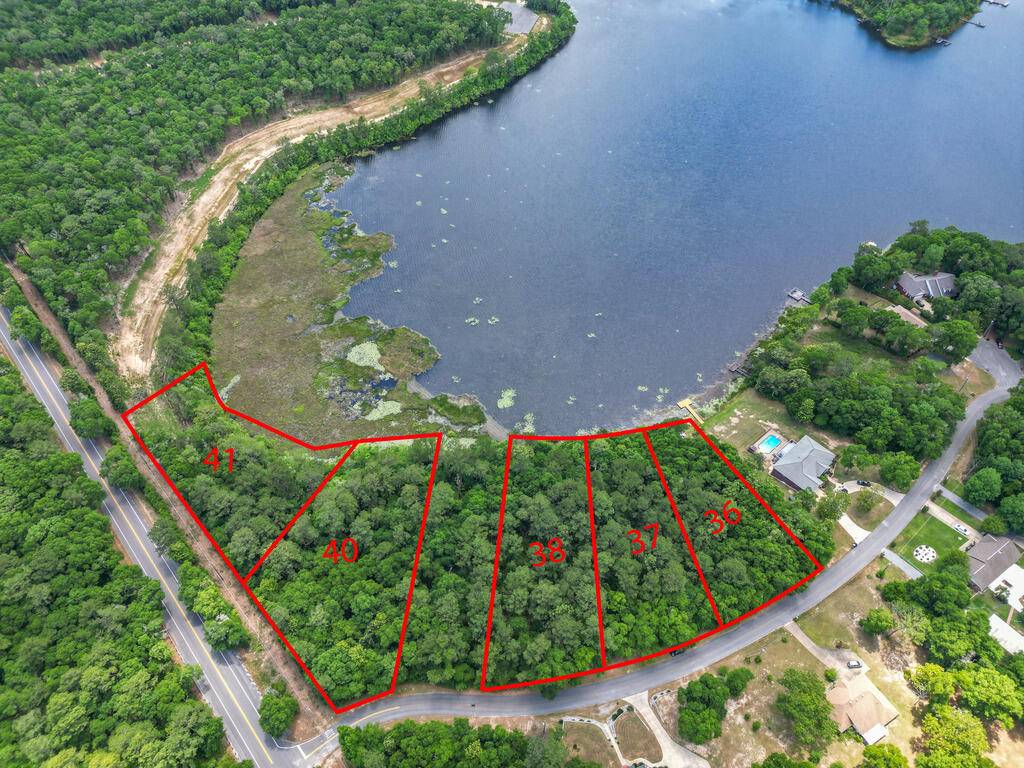 Defuniak Springs, FL 32433,36 Lake Holley Circle