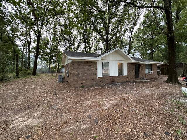 Crestview, FL 32539,3157 Maple Street