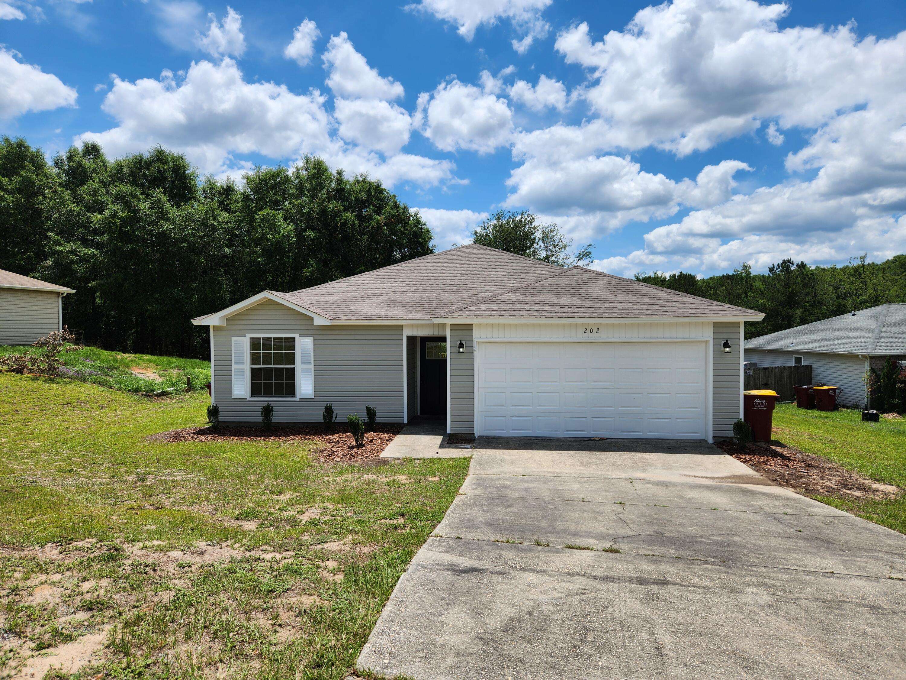 Crestview, FL 32536,202 Cabana Way