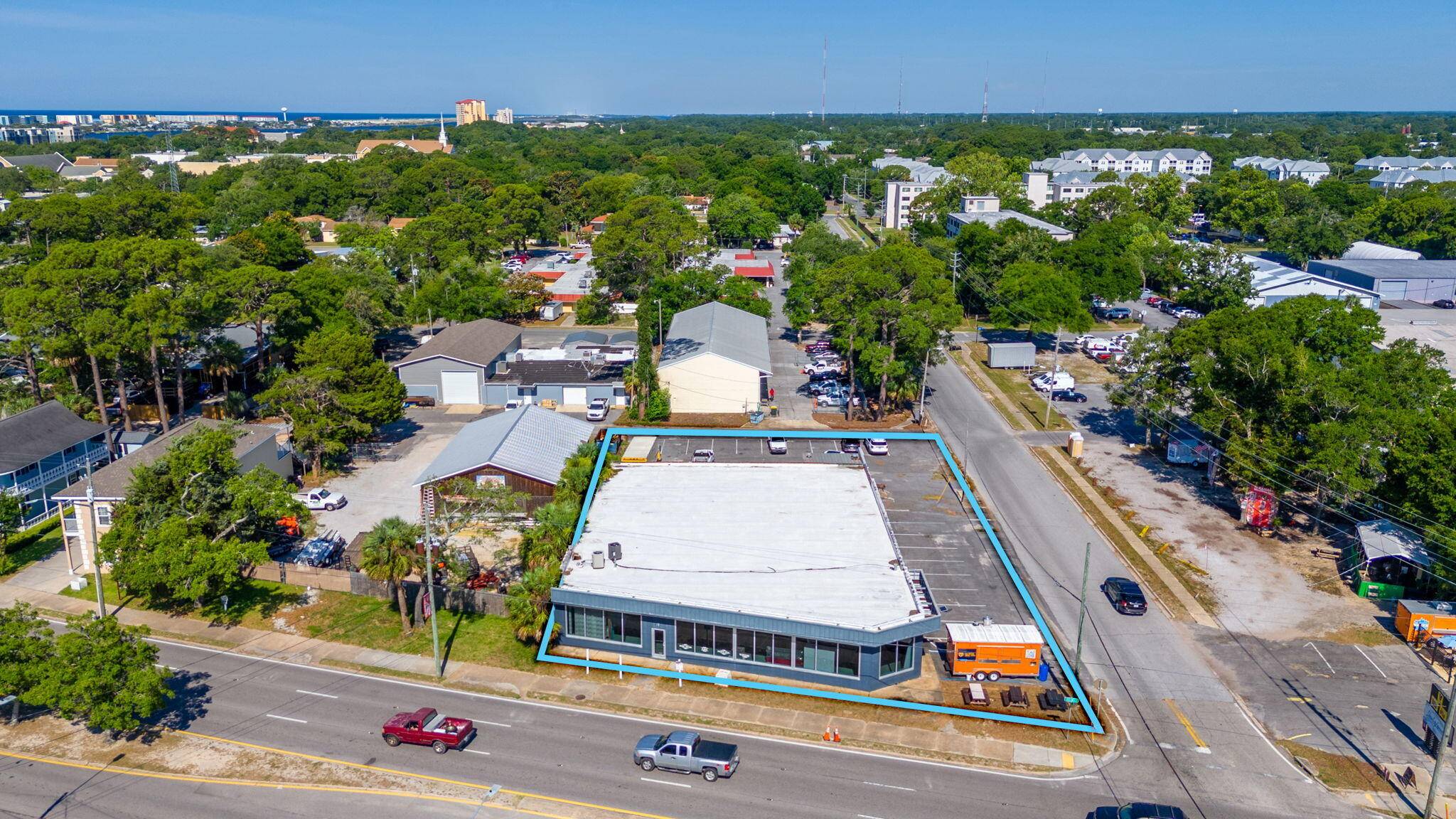 Fort Walton Beach, FL 32548,102 SE Eglin Parkway