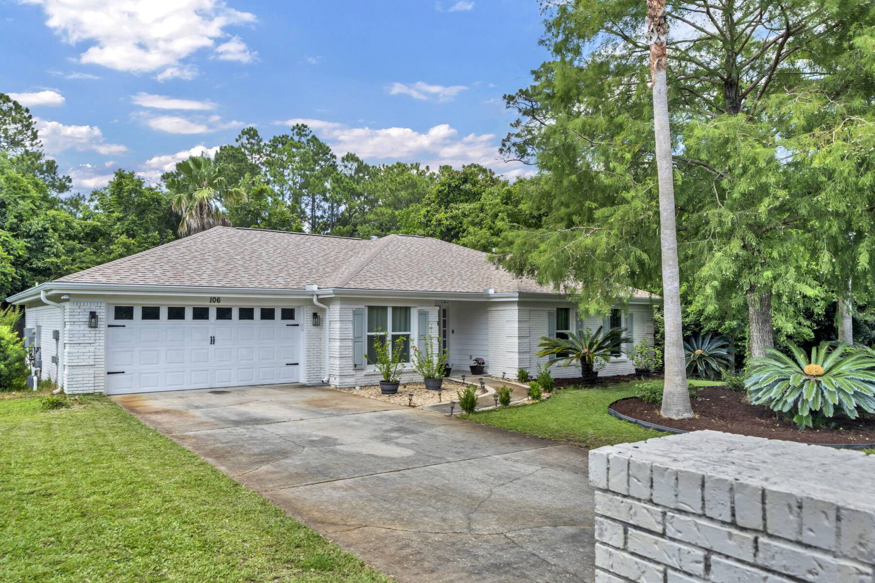 Mary Esther, FL 32569,106 Long Pointe Drive