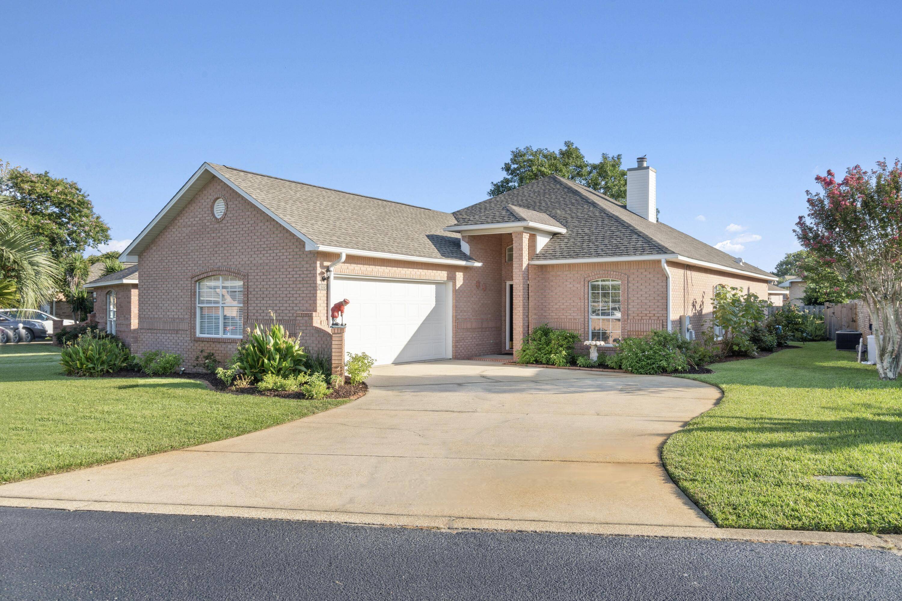 Gulf Breeze, FL 32563,4029 Longwood Circle