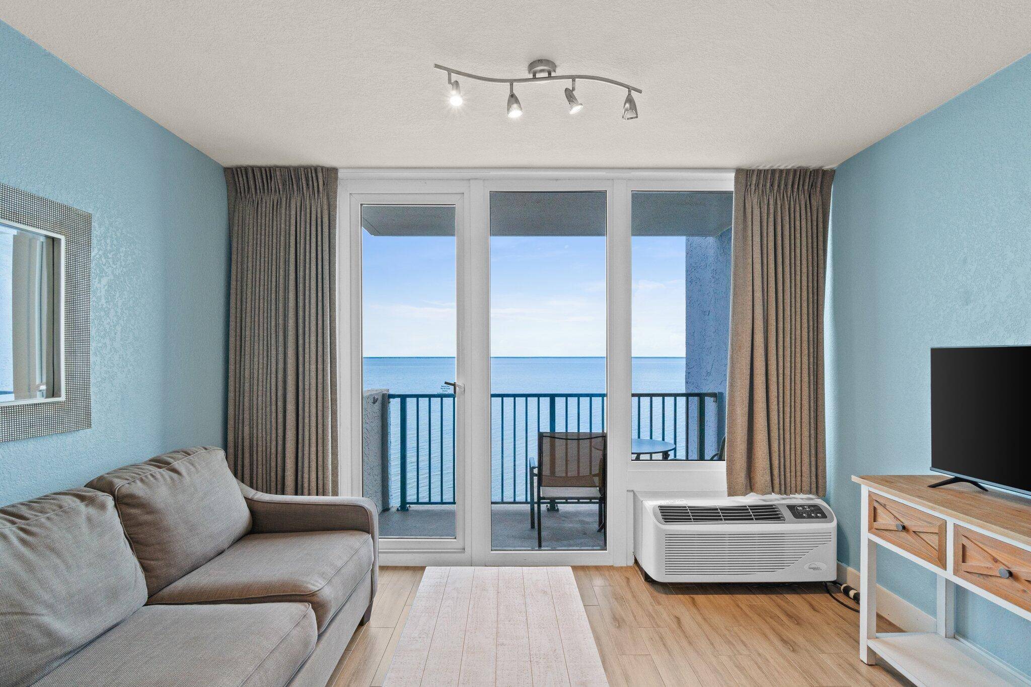 Miramar Beach, FL 32550,200 N Sandestin Boulevard  ## 6672