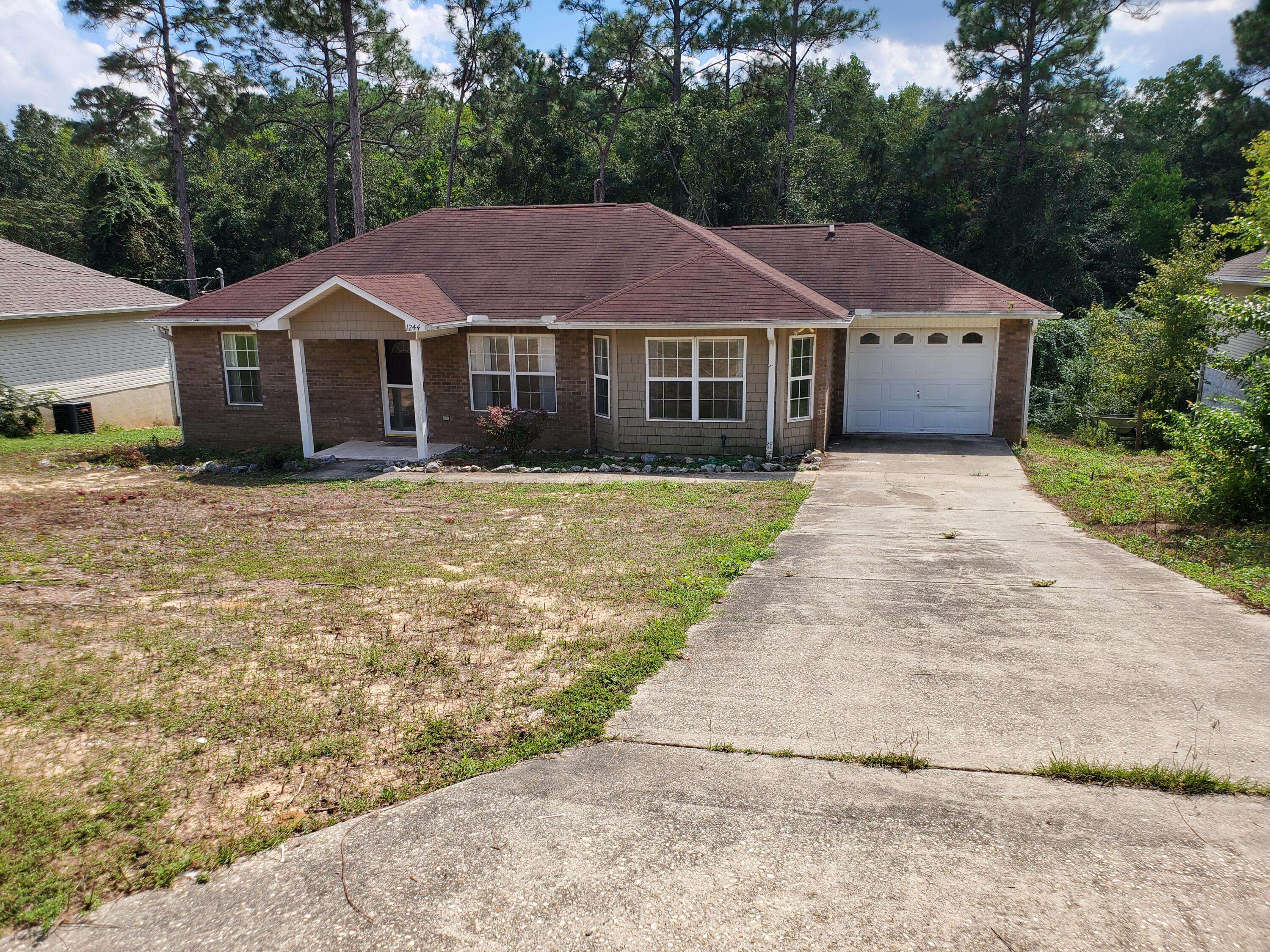 Crestview, FL 32536,1244 Walter Avenue