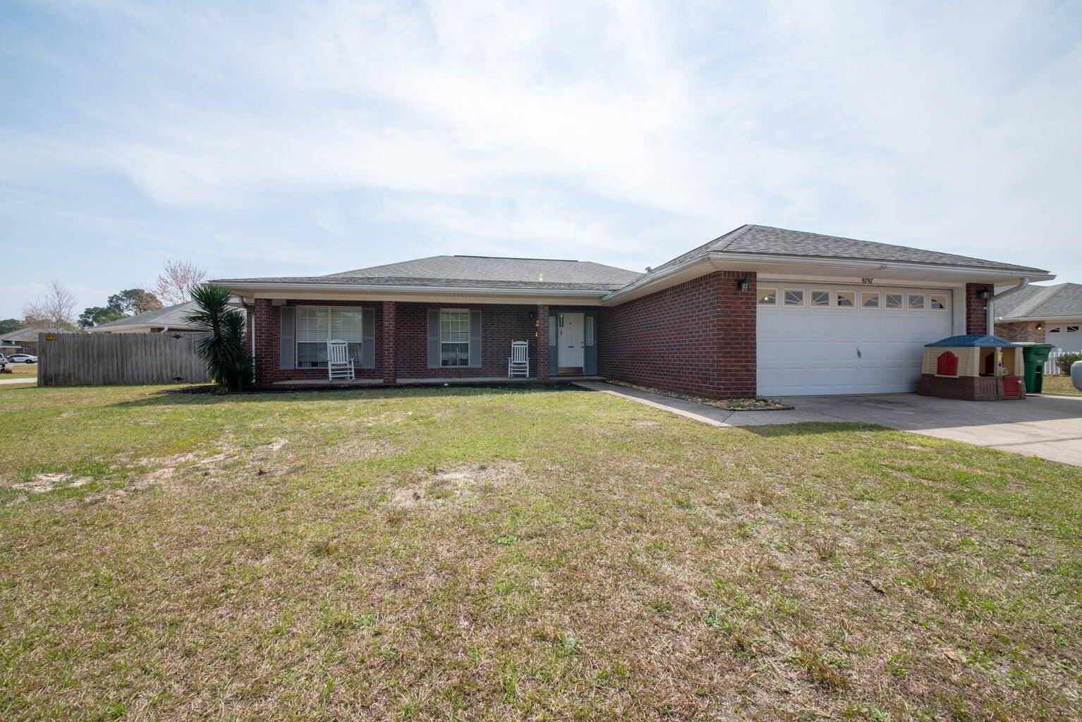 Navarre, FL 32566,9797 Parker Lake Circle