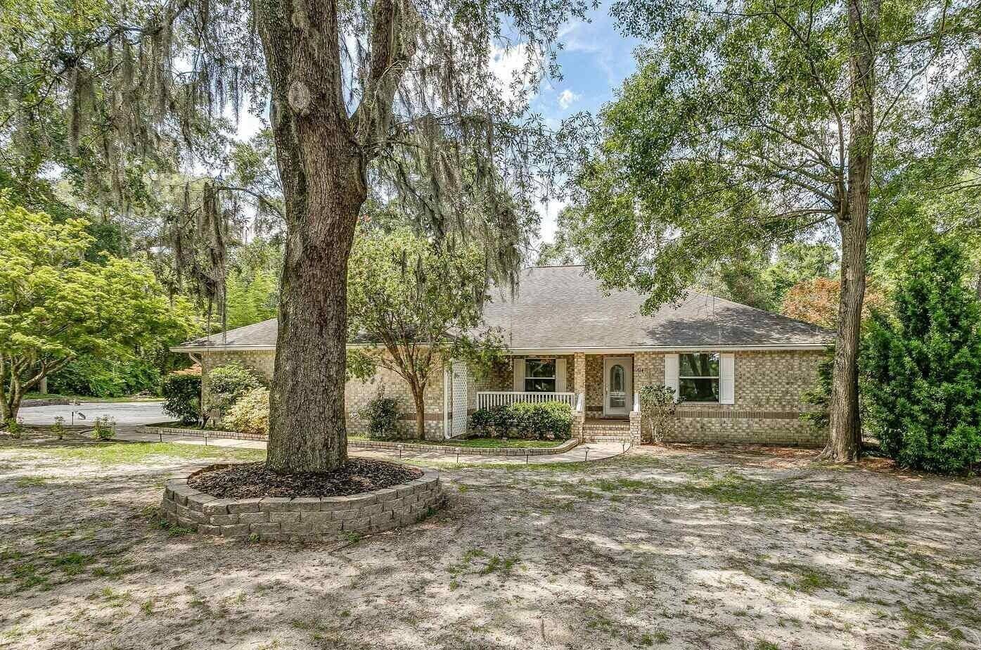 Milton, FL 32570,6614 Berryhill Road