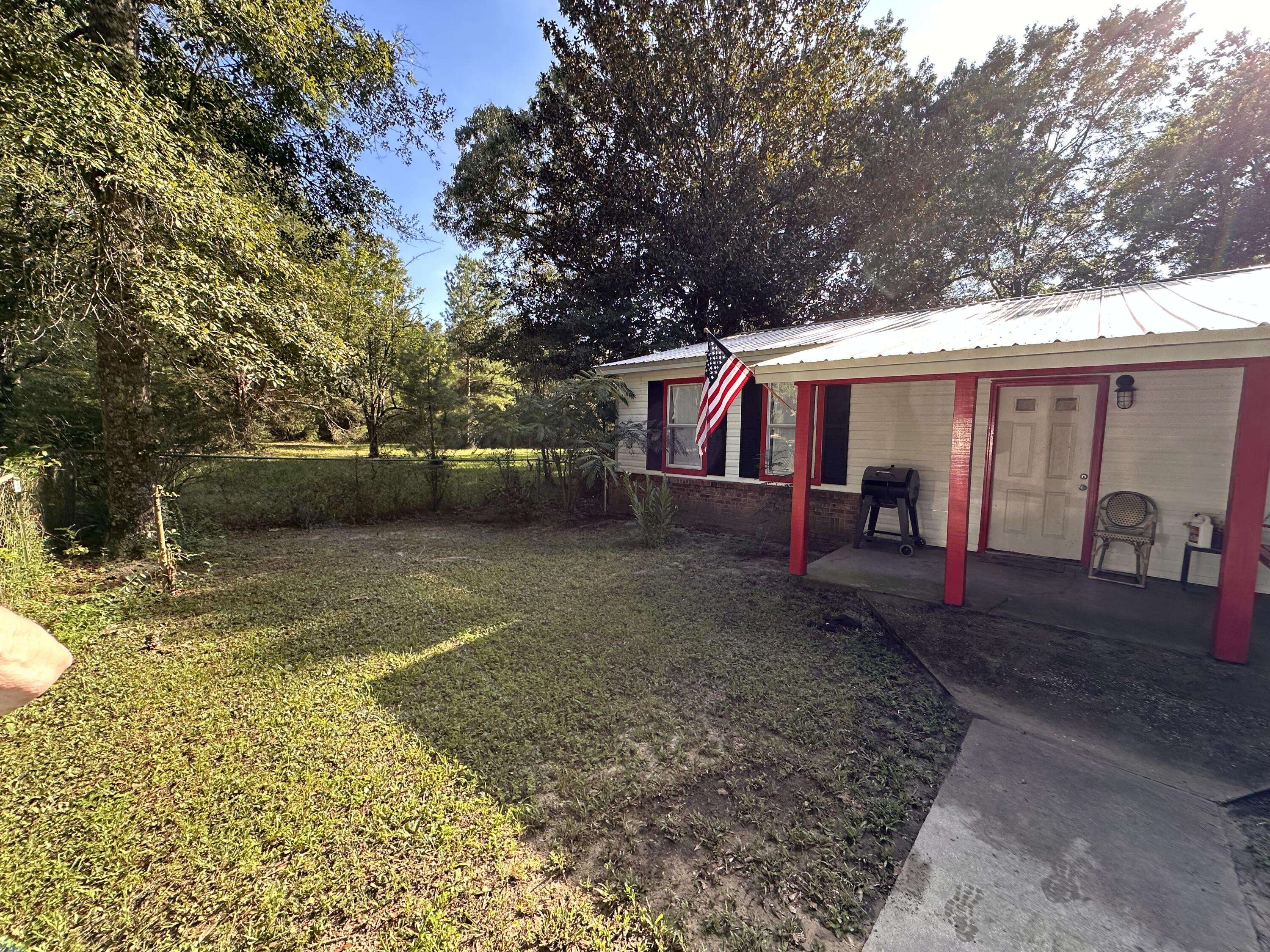 Laurel Hill, FL 32567,8106 County Line Road