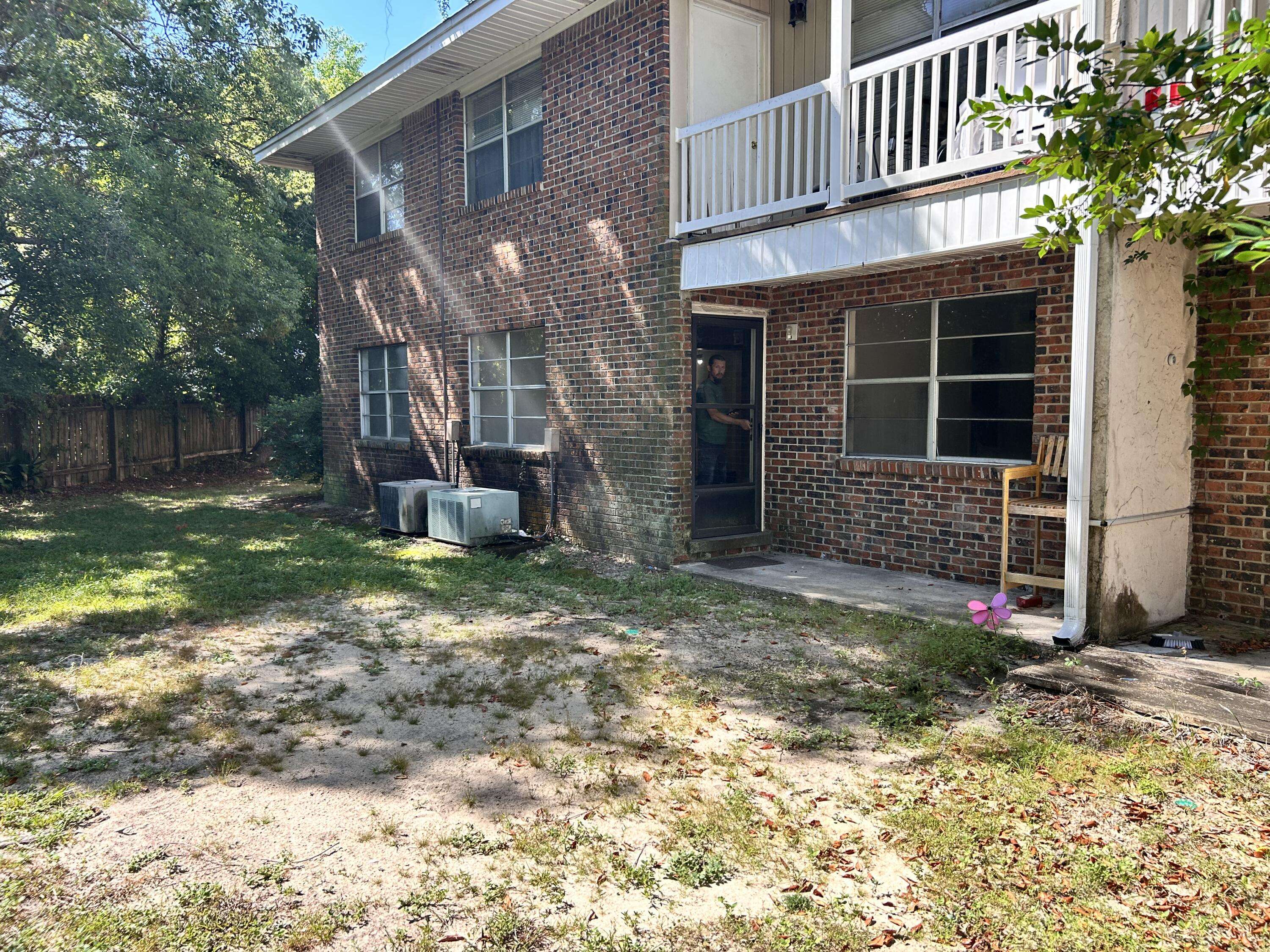 Fort Walton Beach, FL 32547,609 Colonial Drive  #4