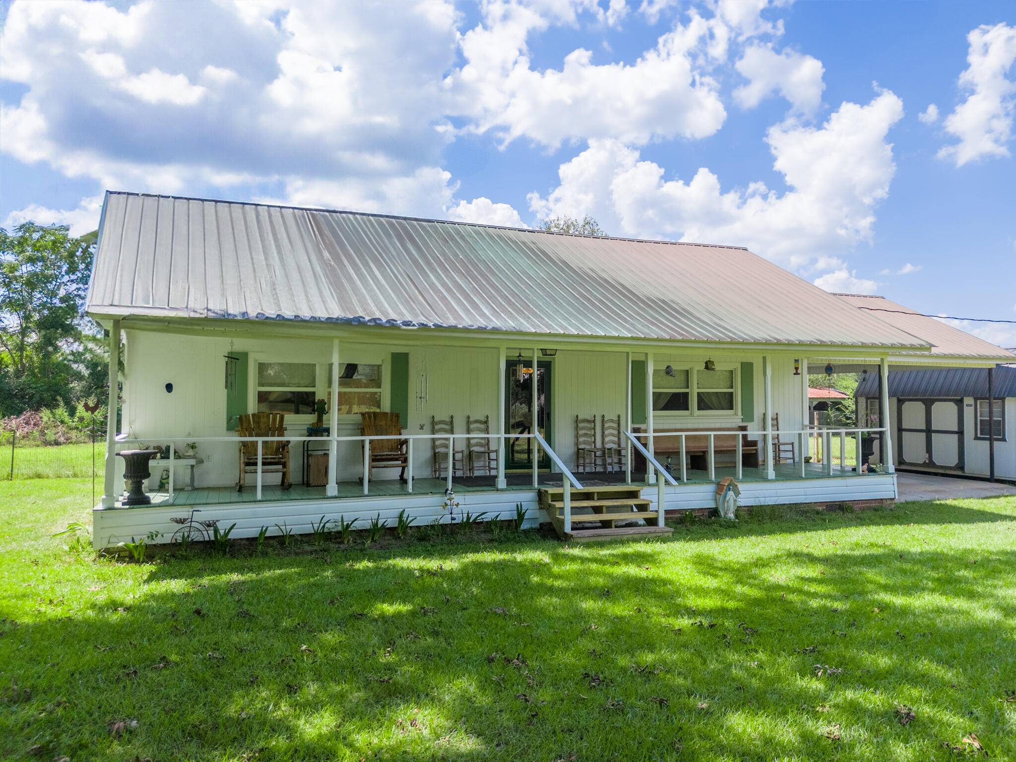 Graceville, FL 32440,4135 Cliff Road