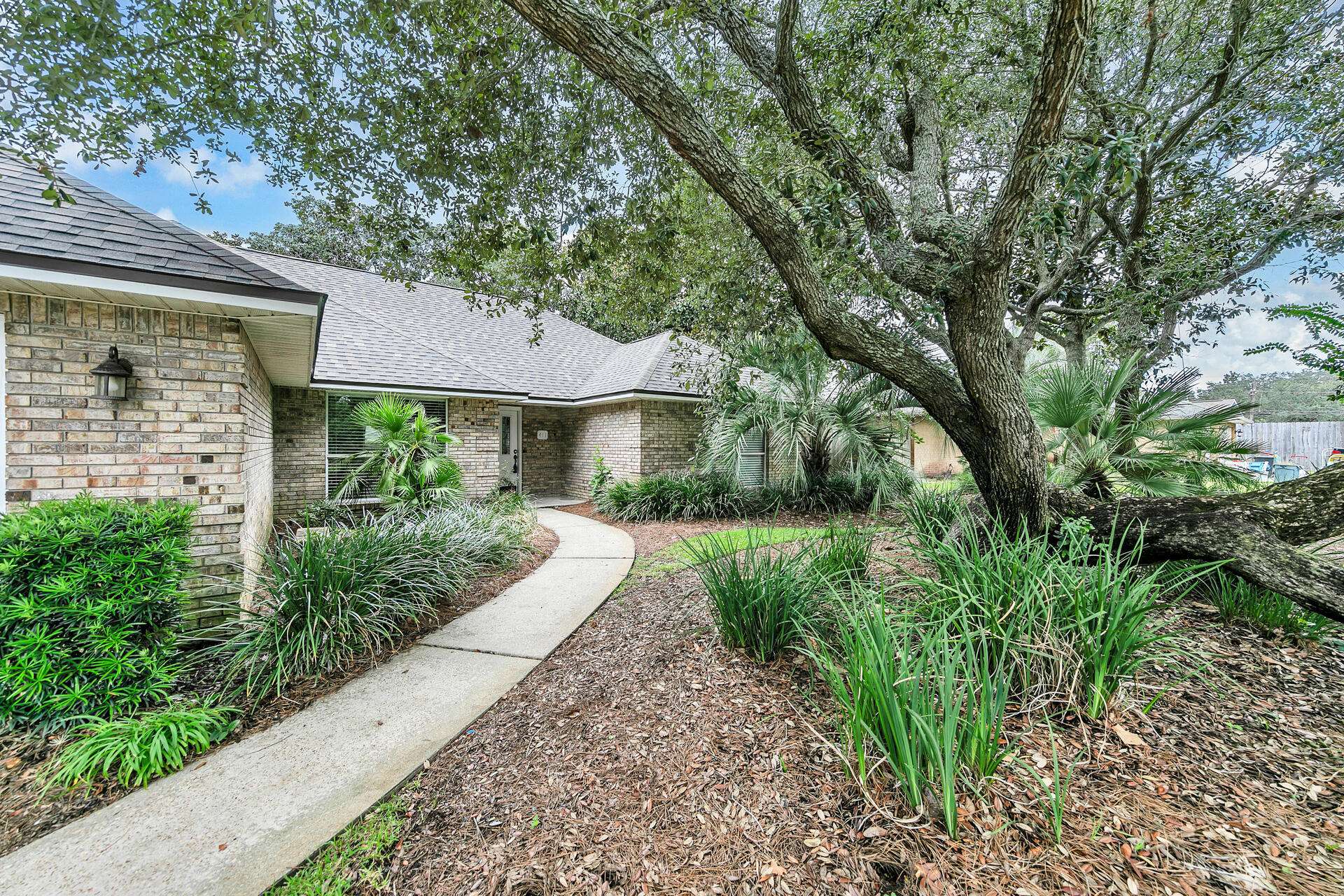 Destin, FL 32541,411 Spanish Moss Trail