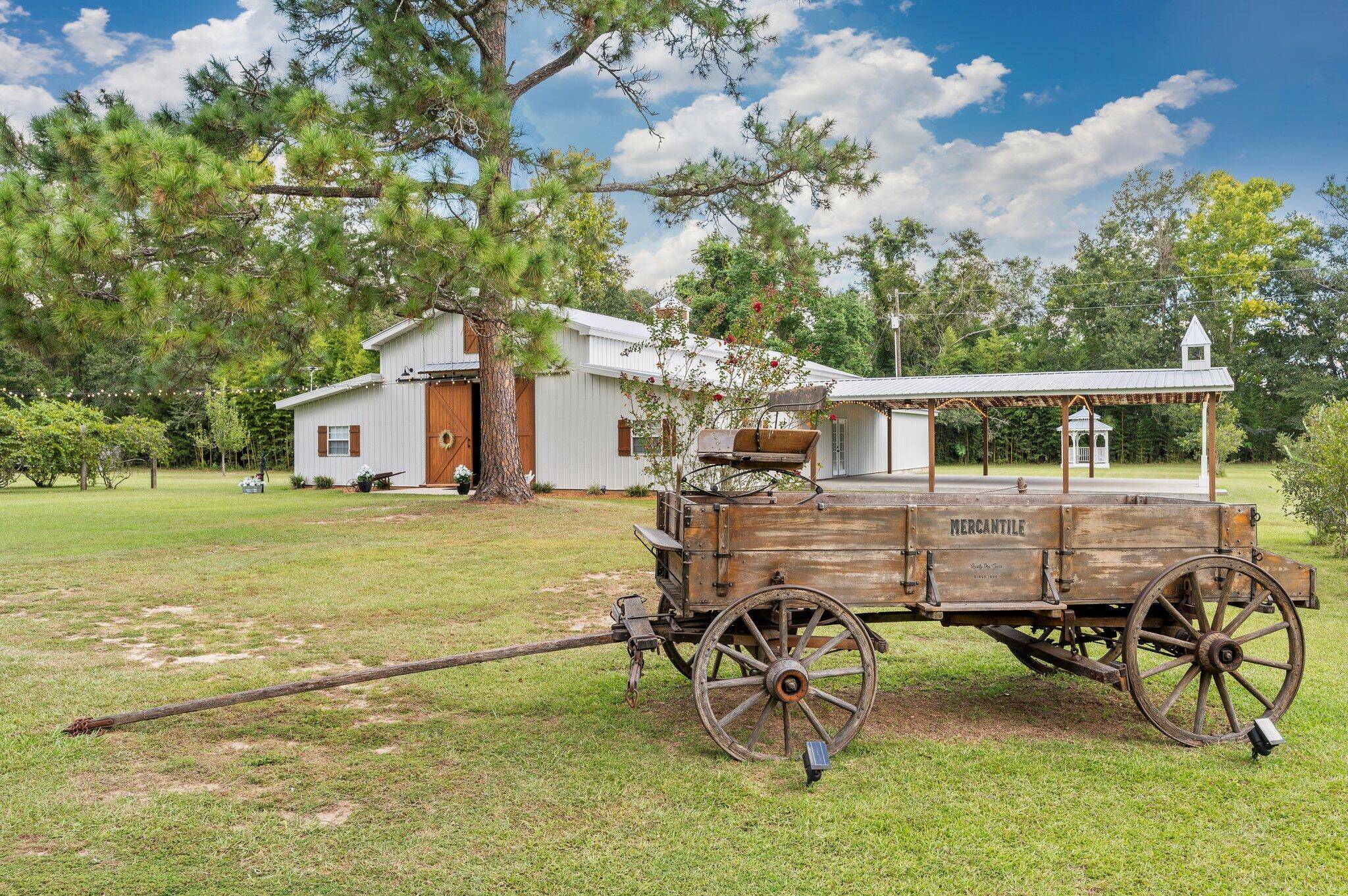 Defuniak Springs, FL 32433,771 Railroad Avenue