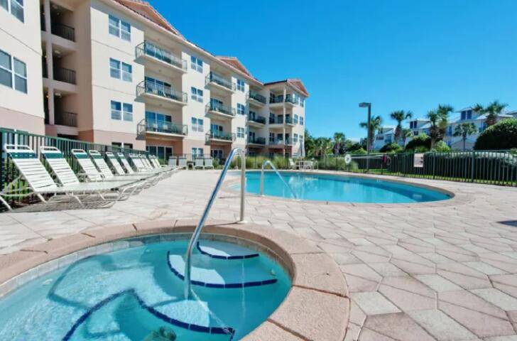 Miramar Beach, FL 32550,1952 SCENIC GULF DRIVE Drive  #107