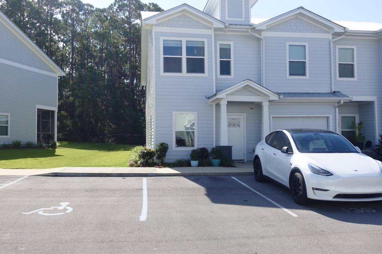 Freeport, FL 32439,139 Date Palm Lane