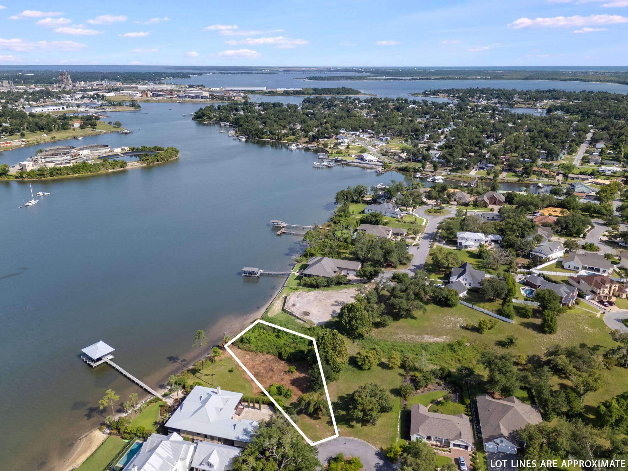 Panama City, FL 32401,1107 Cove Pointe Drive