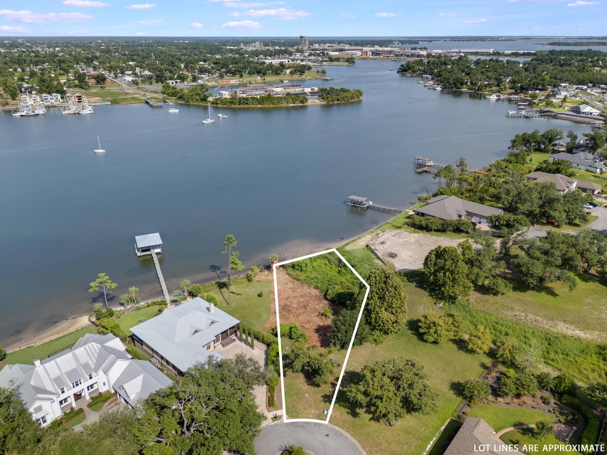 Panama City, FL 32401,1107 Cove Pointe Drive