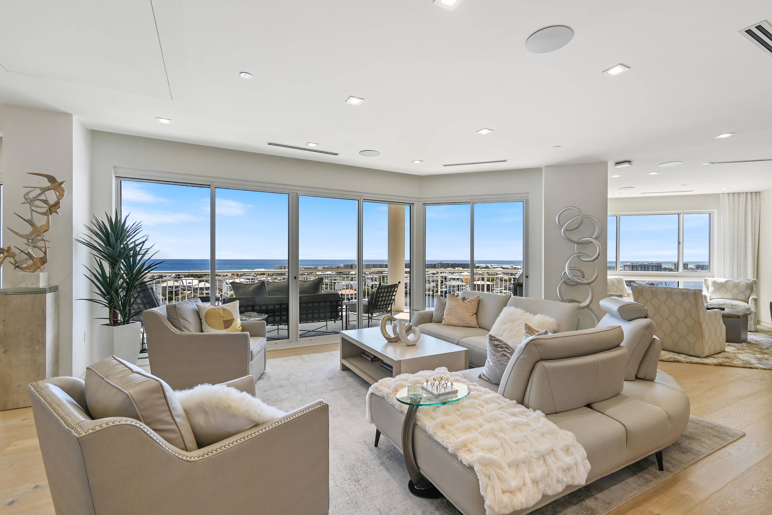 Destin, FL 32541,662 Harbor Boulevard  #UNIT 1020