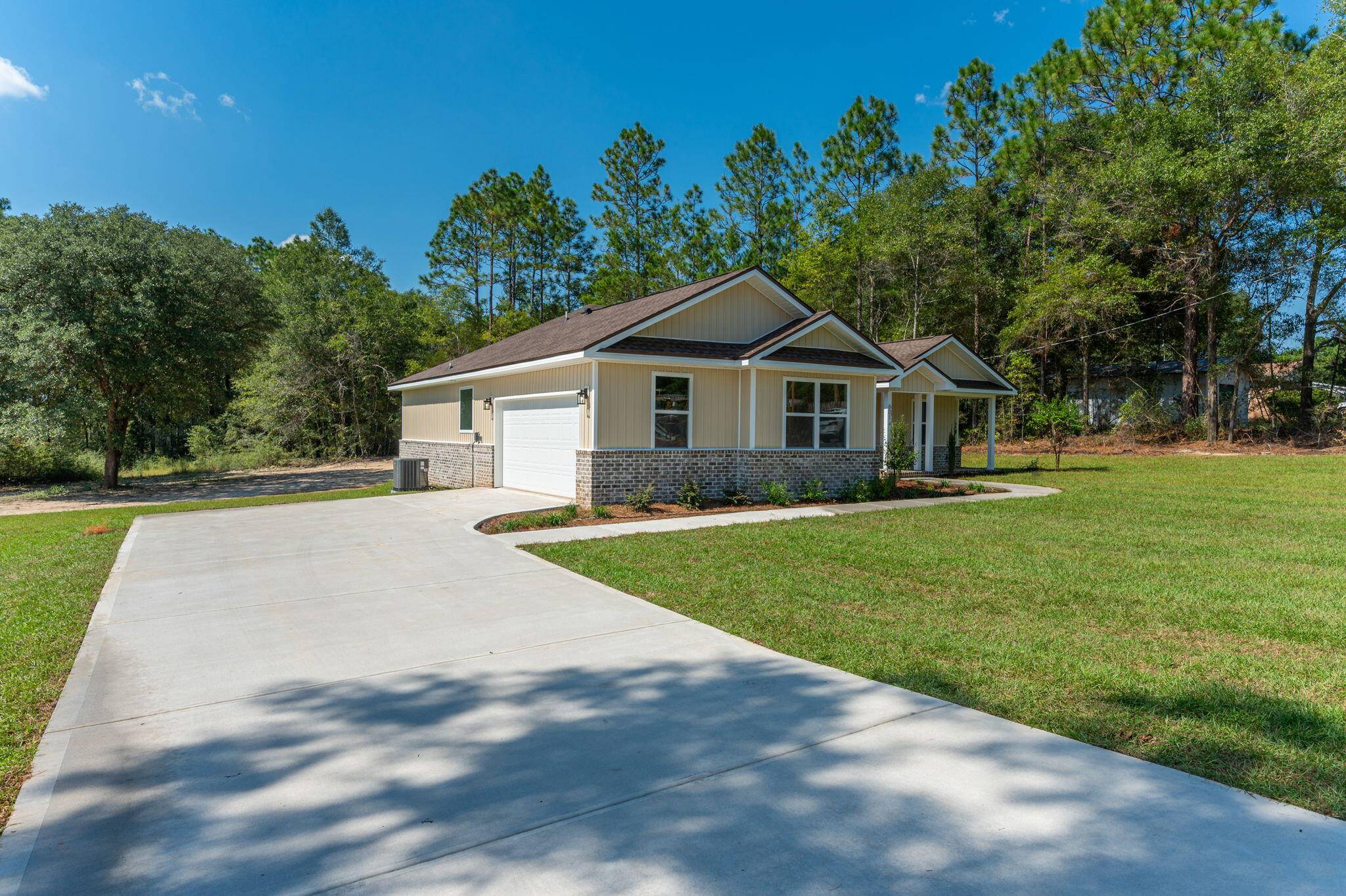 Crestview, FL 32539,6014 Sand Hill Road