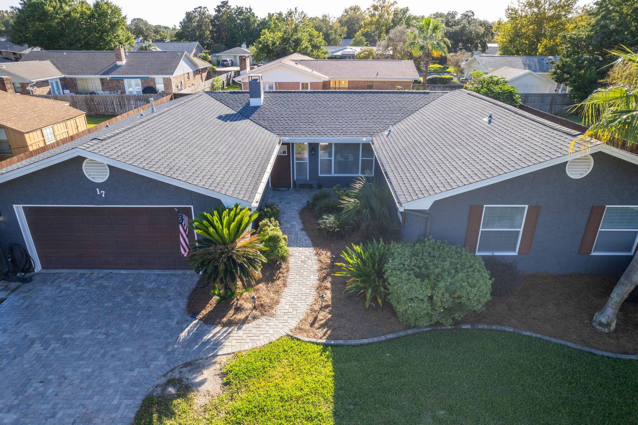 Shalimar, FL 32579,17 Pebble Beach Drive