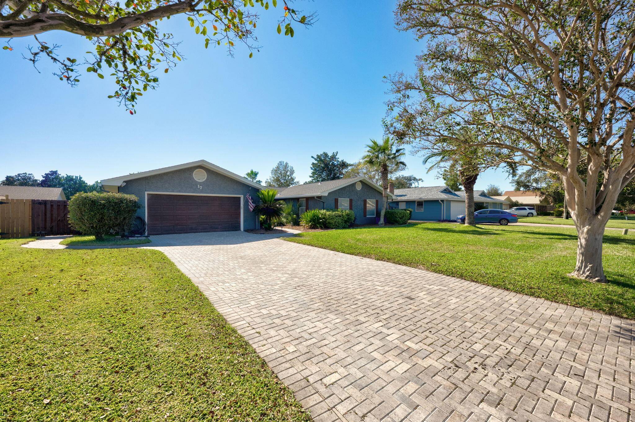 Shalimar, FL 32579,17 Pebble Beach Drive