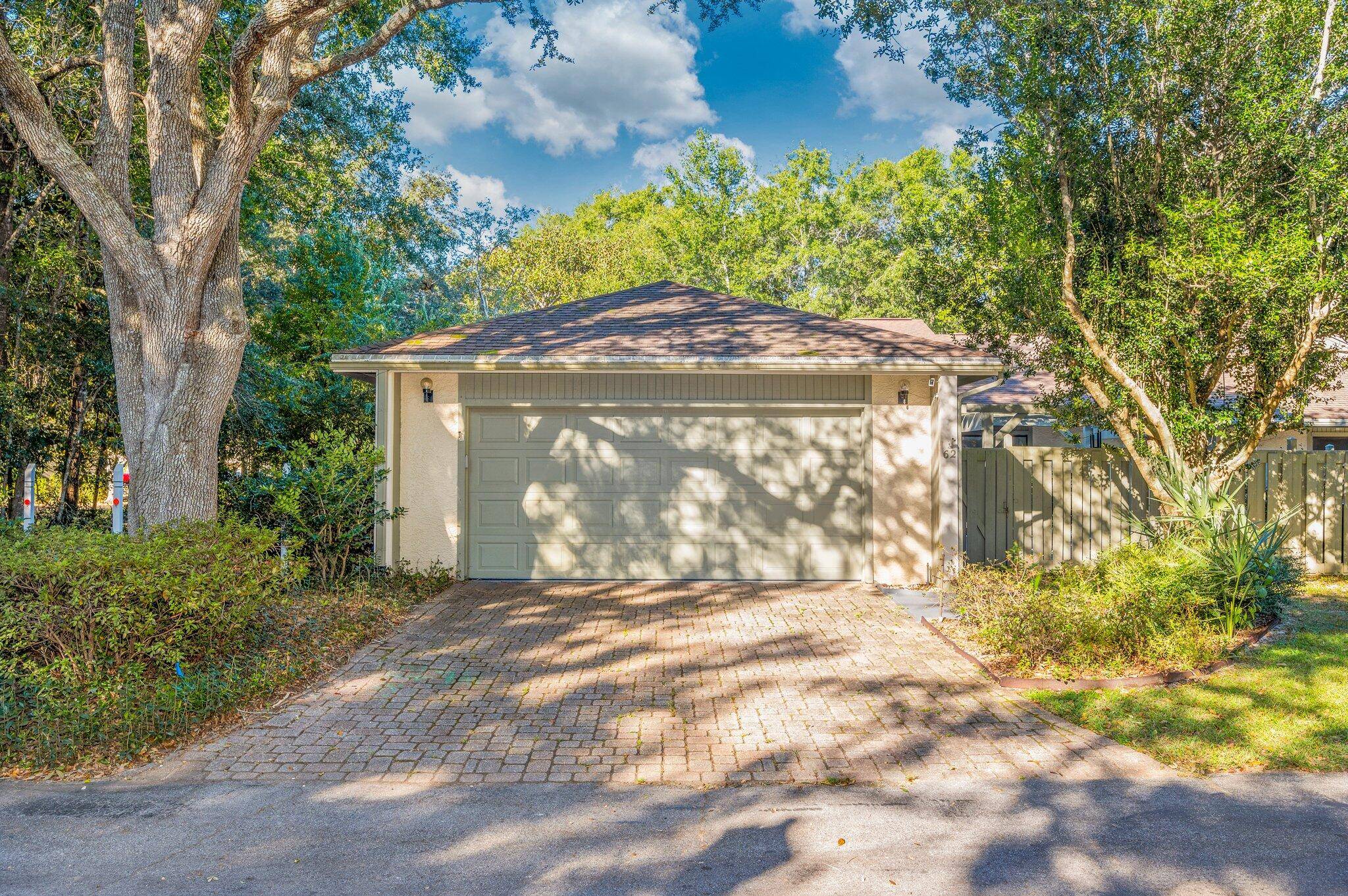 Niceville, FL 32578,900 Bay Drive  #62