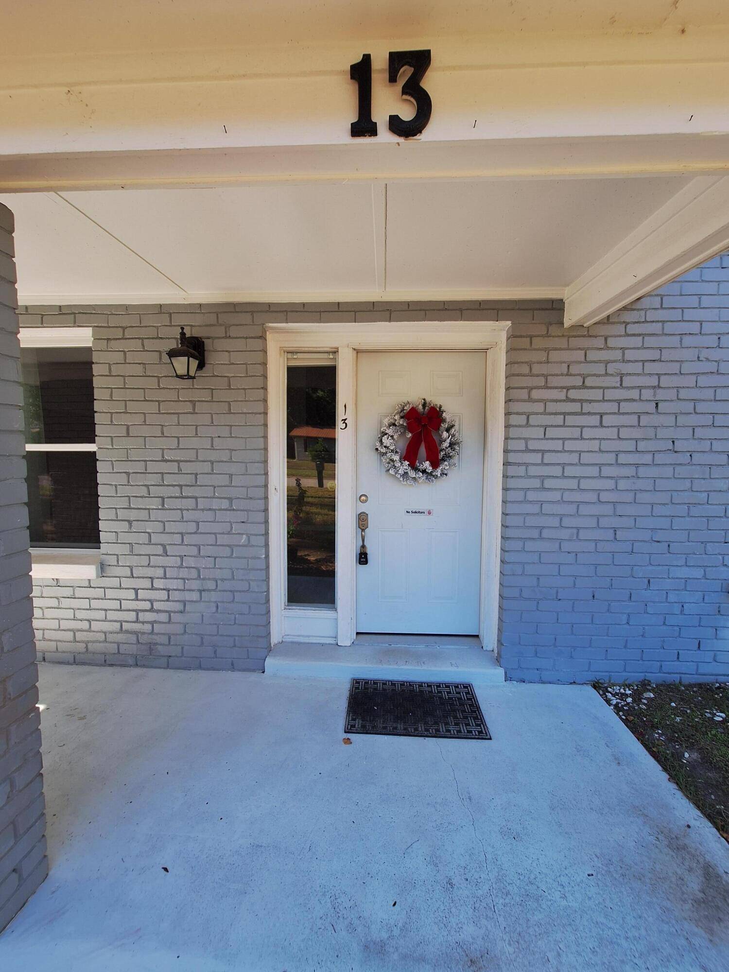 Mary Esther, FL 32569,13 Caswell Circle