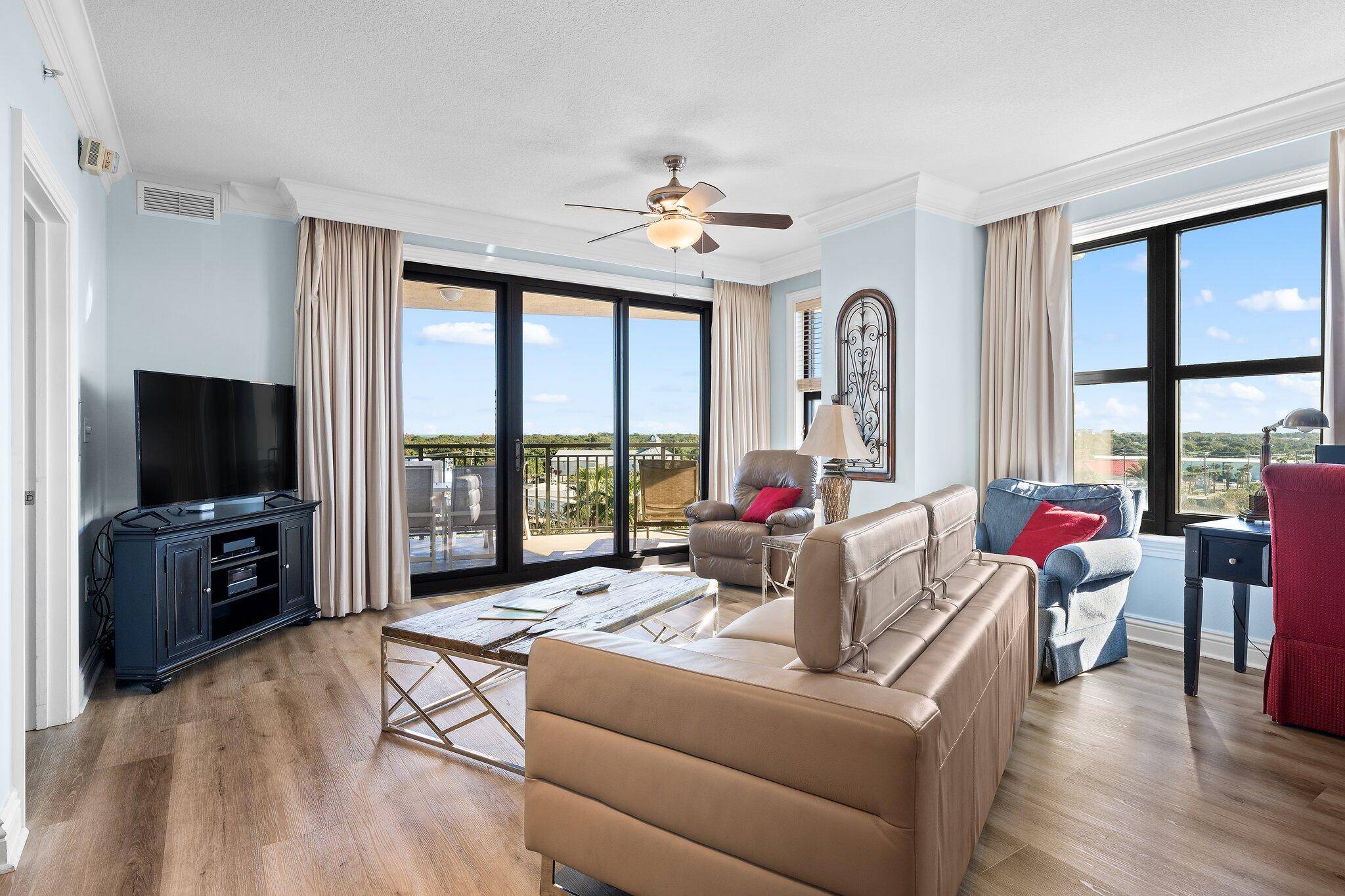 Destin, FL 32541,10 Harbor Boulevard  #UNIT 210