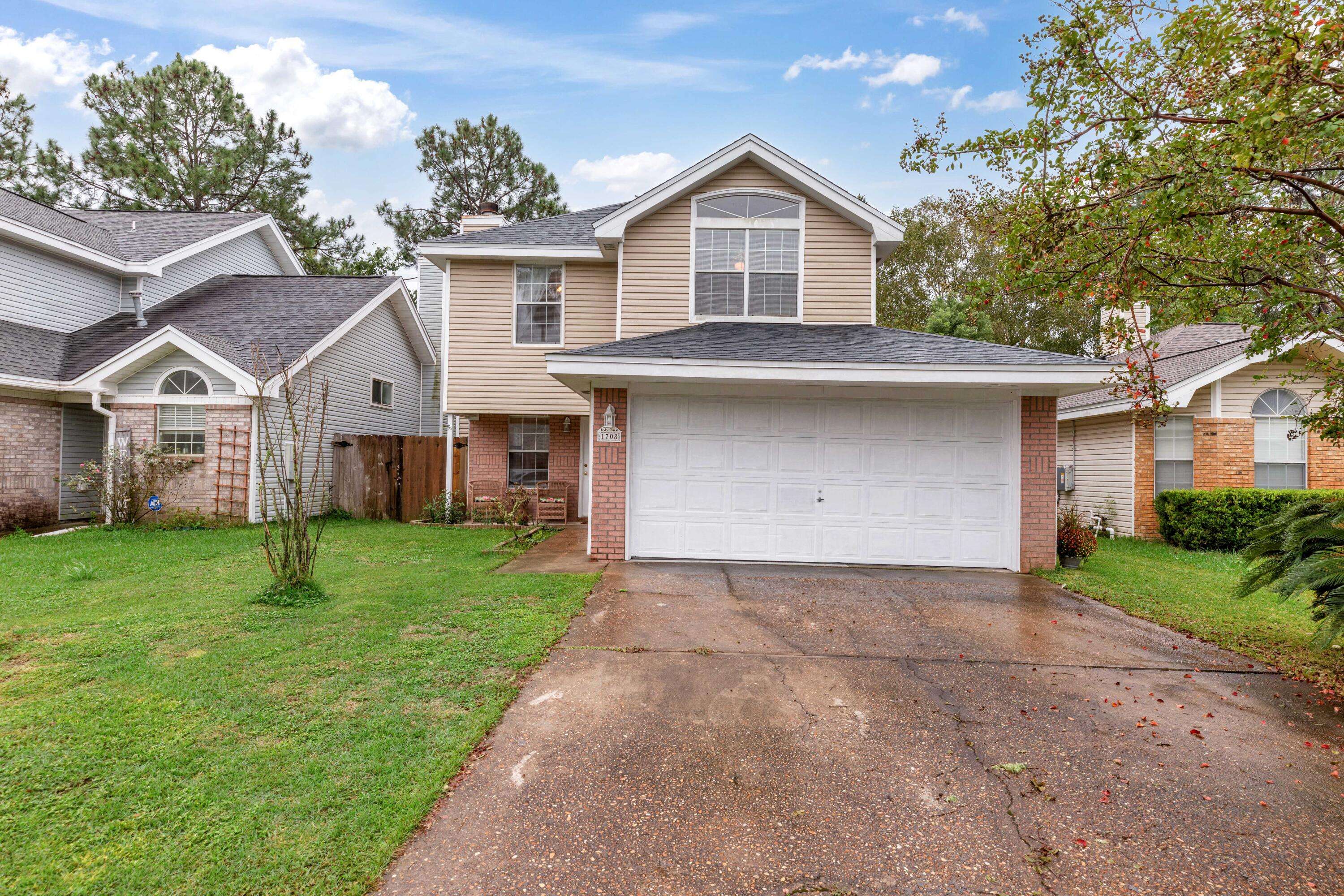 Fort Walton Beach, FL 32547,1708 Colonial Court