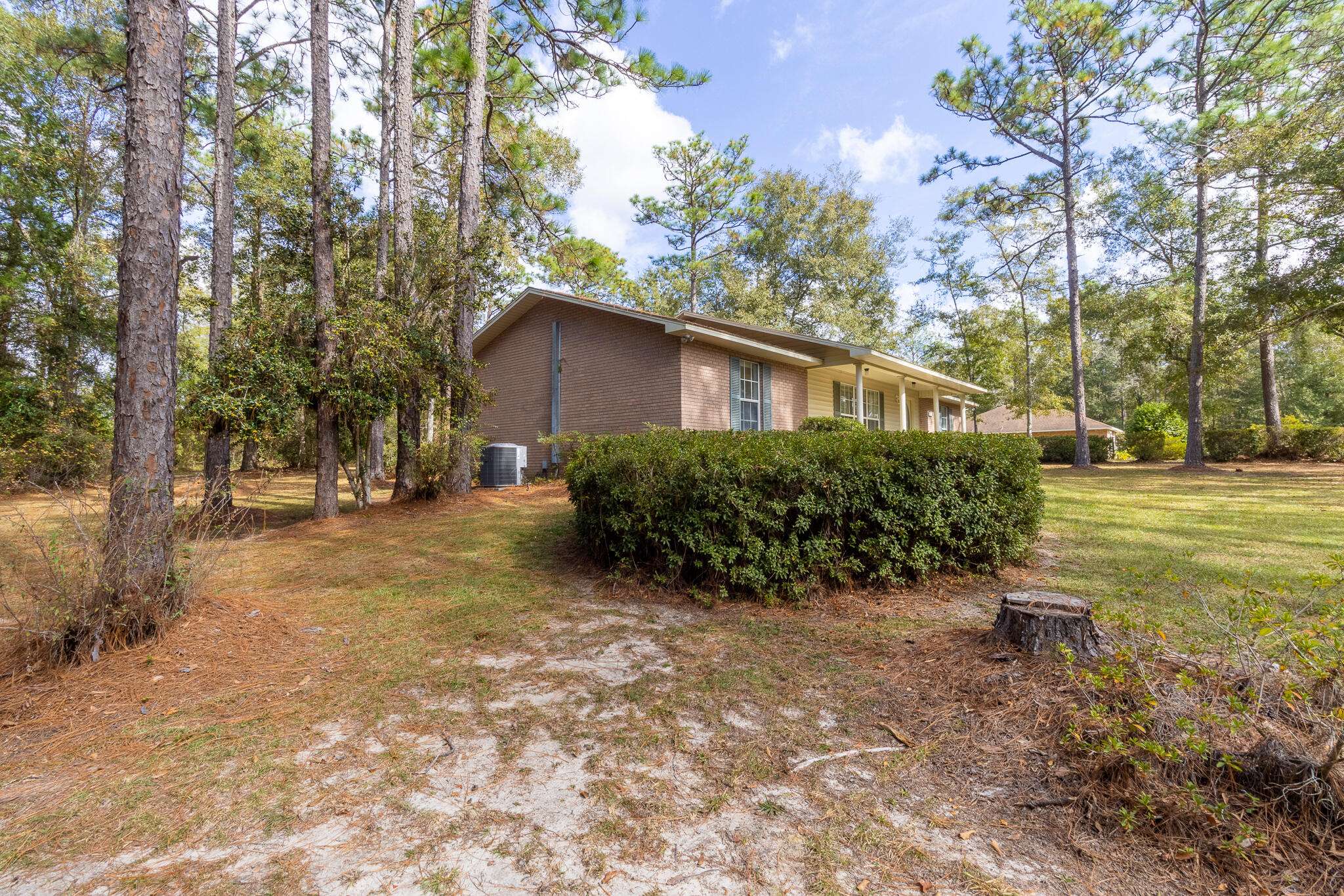 Bonifay, FL 32425,520 Dena Rob Road