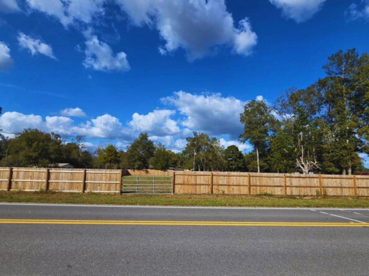 Defuniak Springs, FL 32433,LOTS 52&53 Co 183B