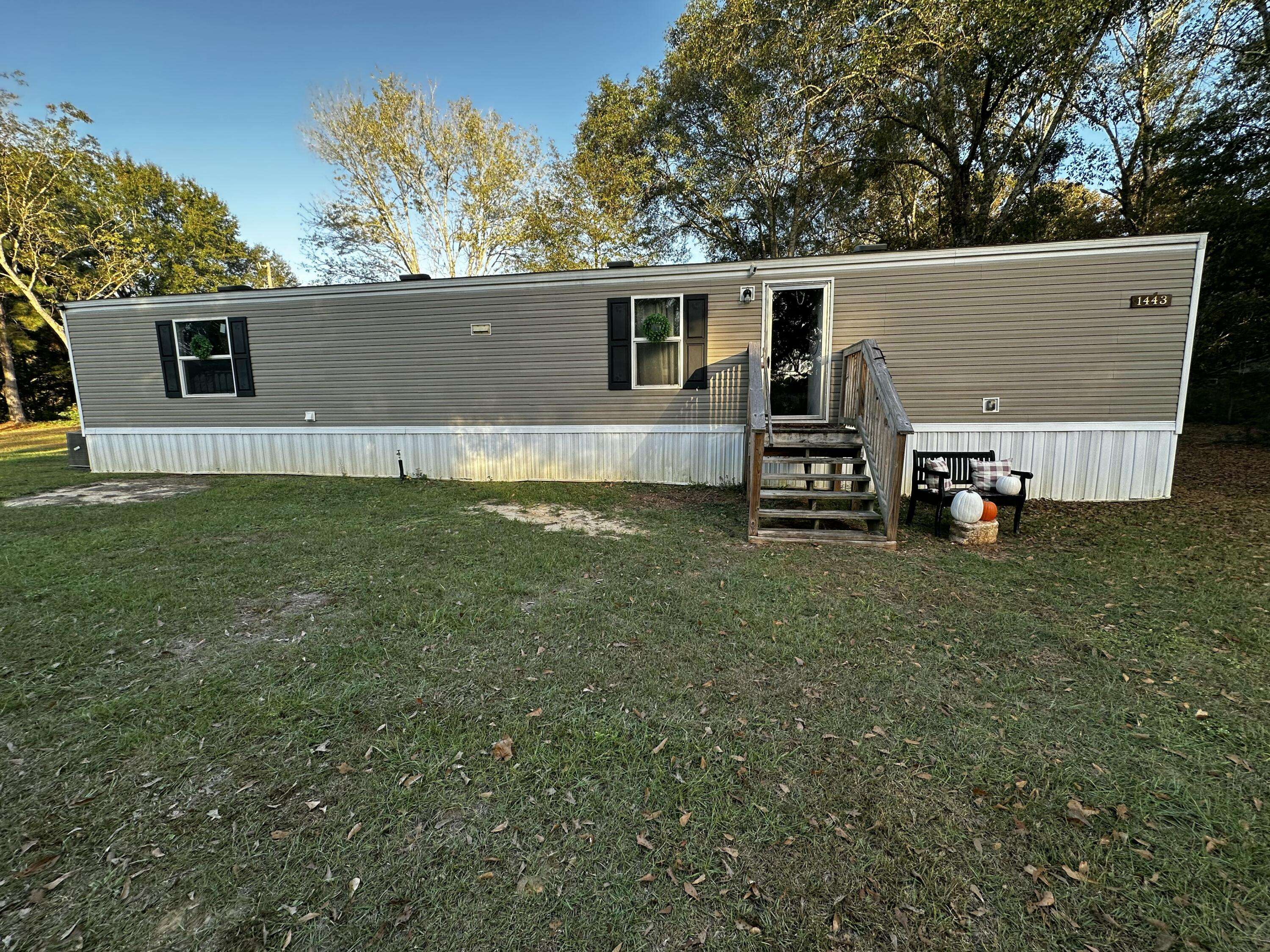 Baker, FL 32531,1443 Dan Barnes Road