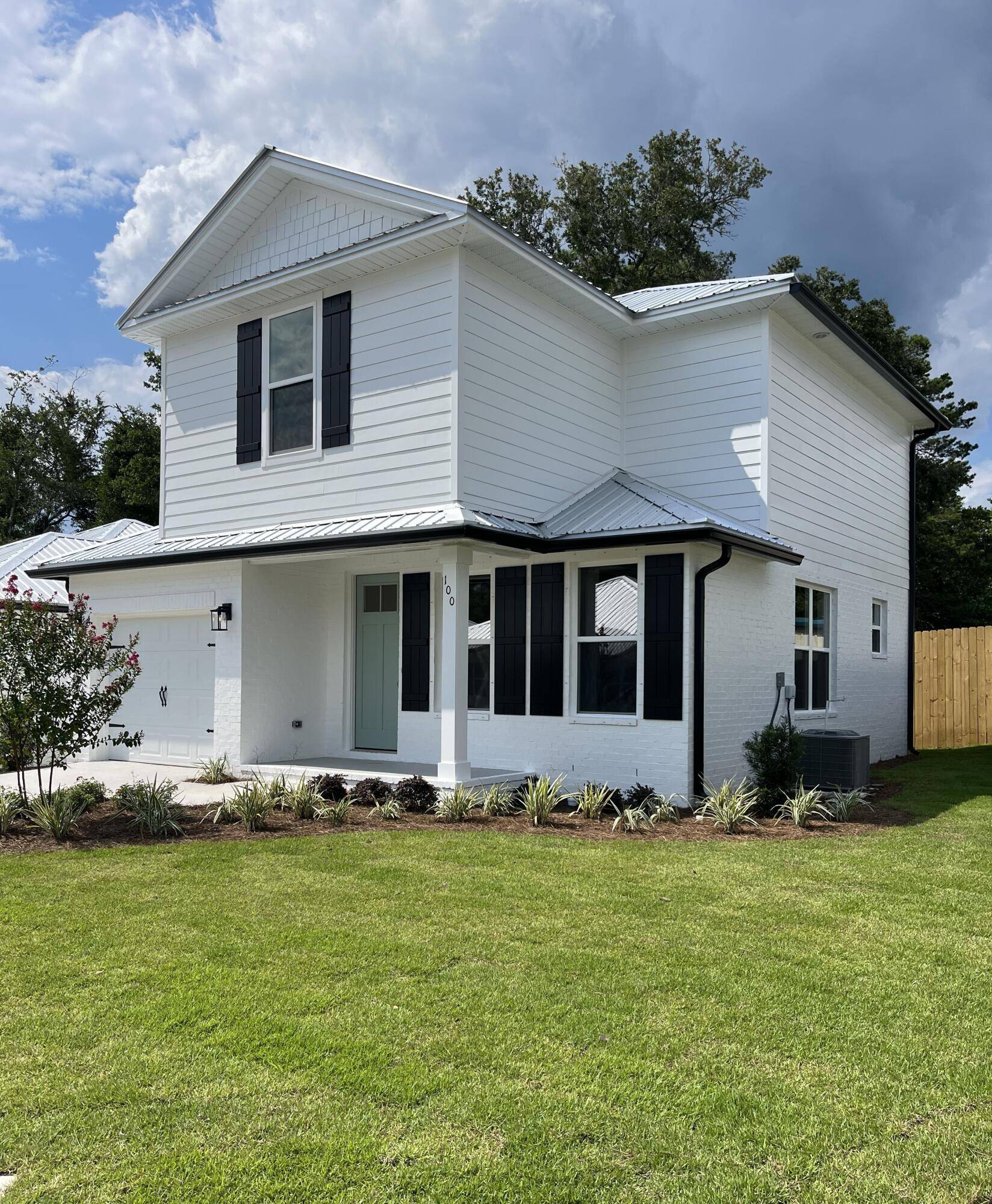 Valparaiso, FL 32580,106 Penny Lane