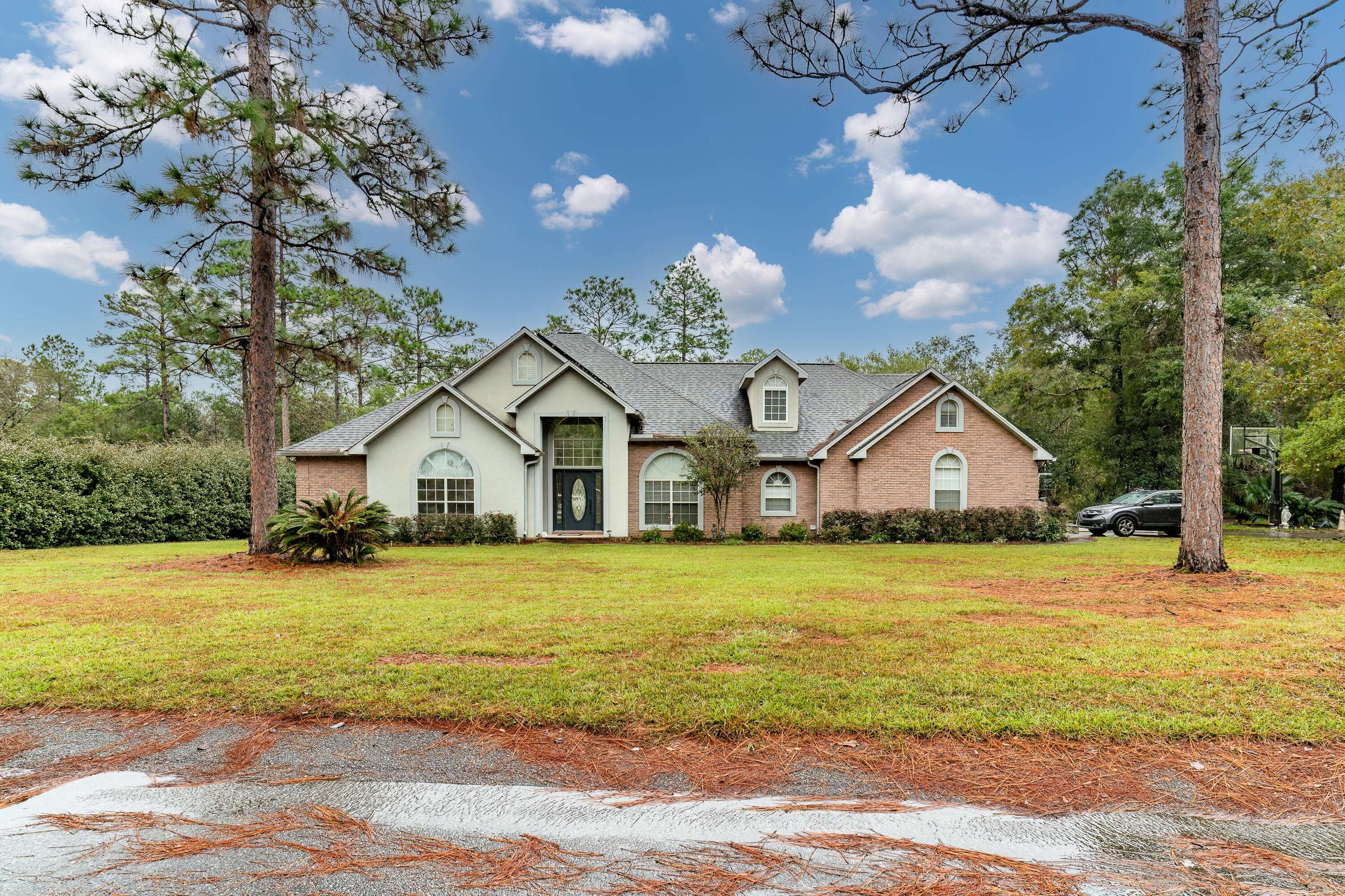 Crestview, FL 32536,90 Navajo Trace