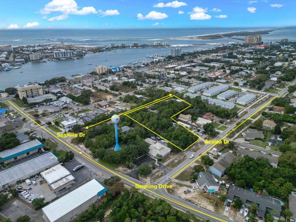 Destin, FL 32541,523 Sea Hills Drive