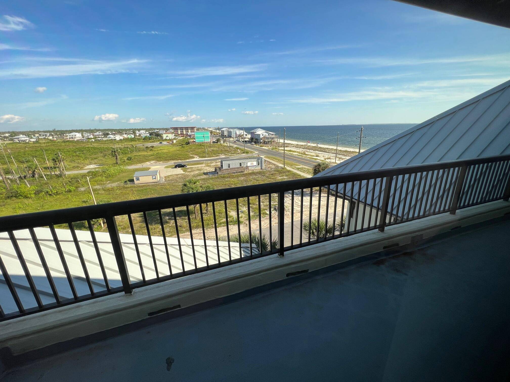 Mexico Beach, FL 32456,1302 Highway 98  #APT 4B