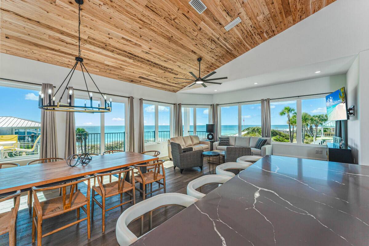 Miramar Beach, FL 32550,108 W Beach Drive