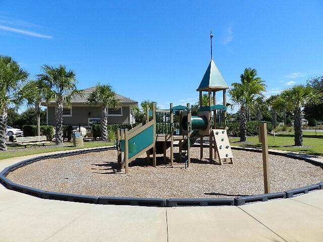 Navarre, FL 32566,2139 Wilsons Plover Circle