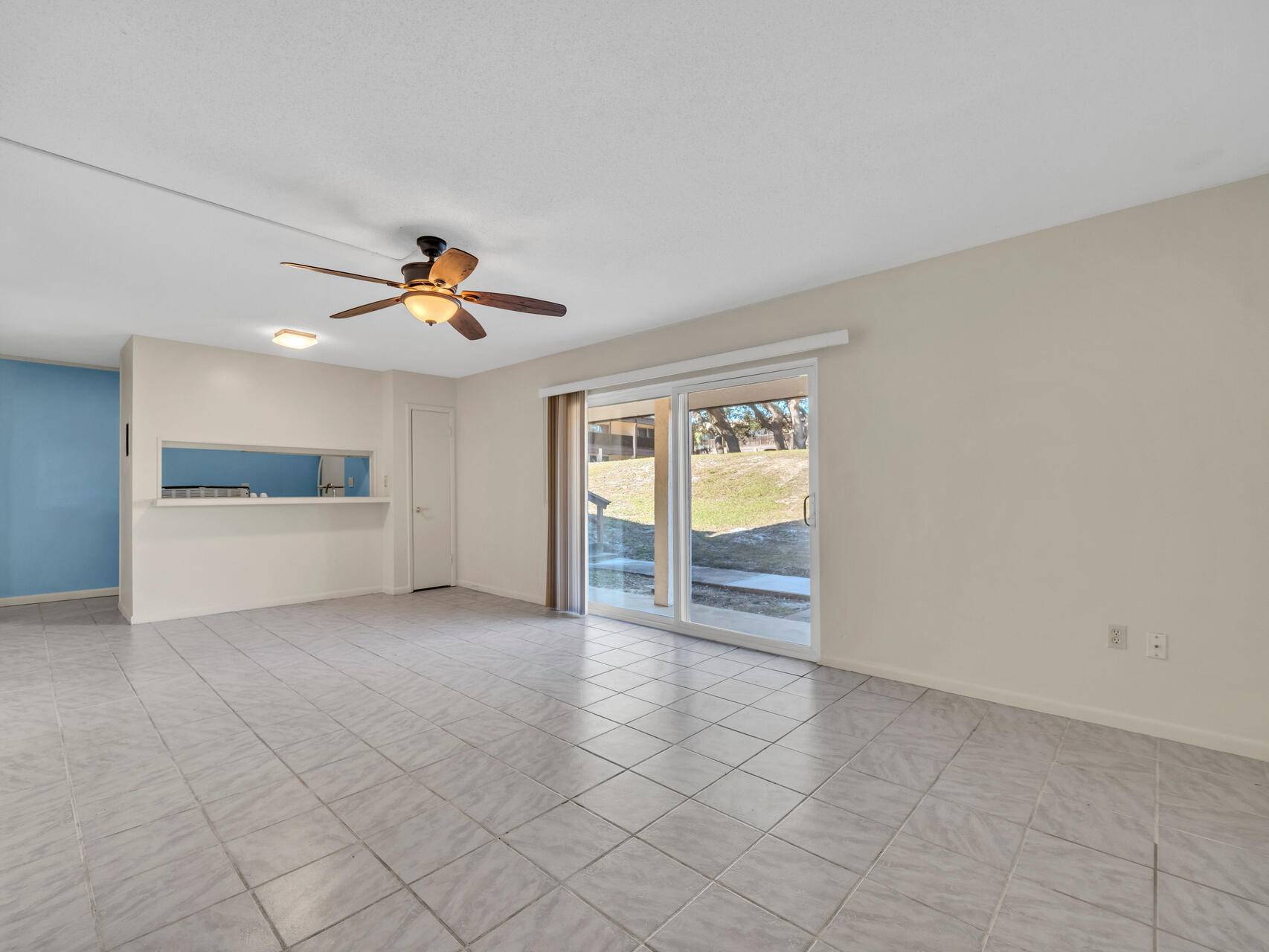 Fort Walton Beach, FL 32548,405 NE Marshall Drive  #UNIT 01