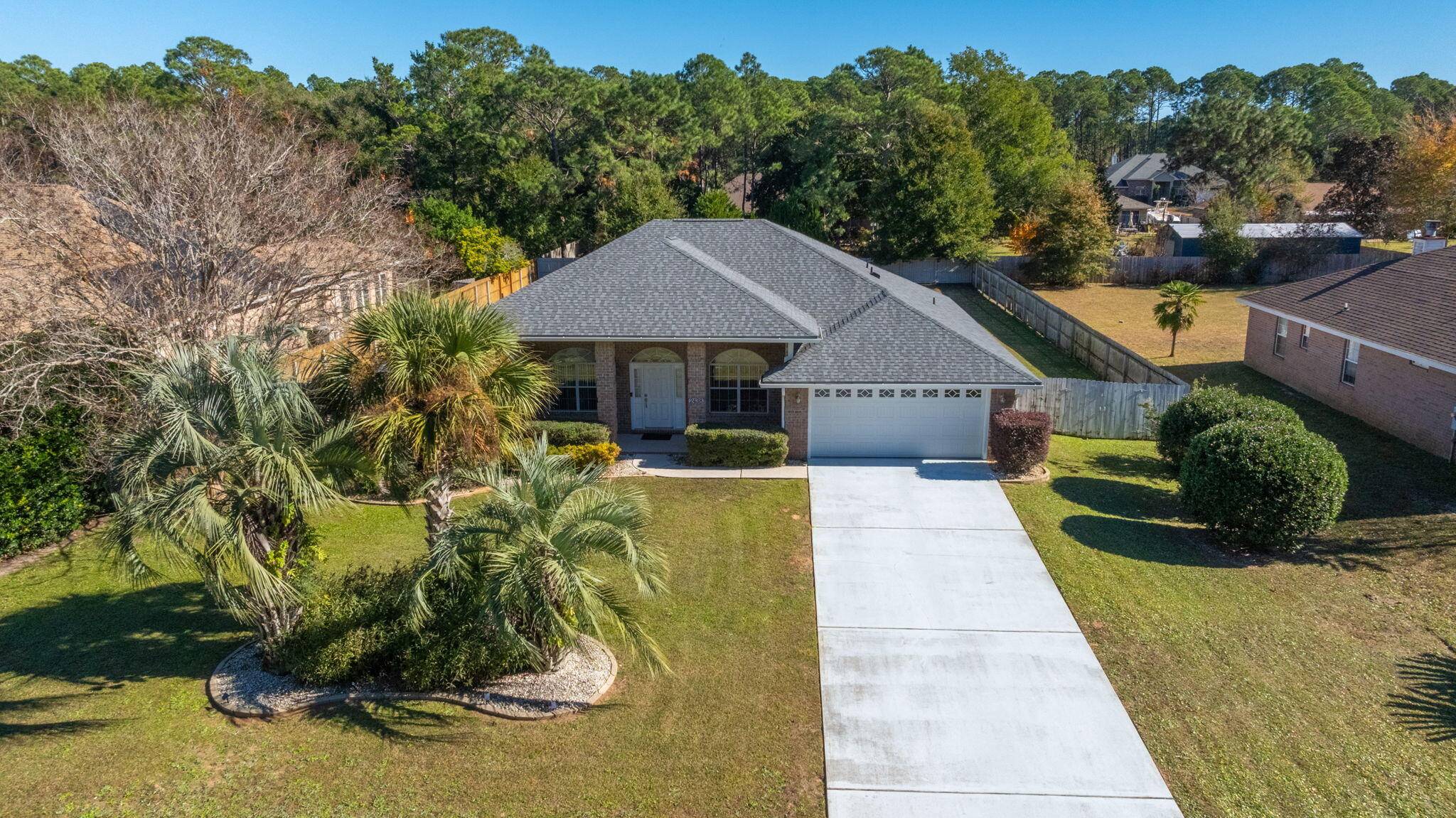 Navarre, FL 32566,2438 Knotty Pine Drive