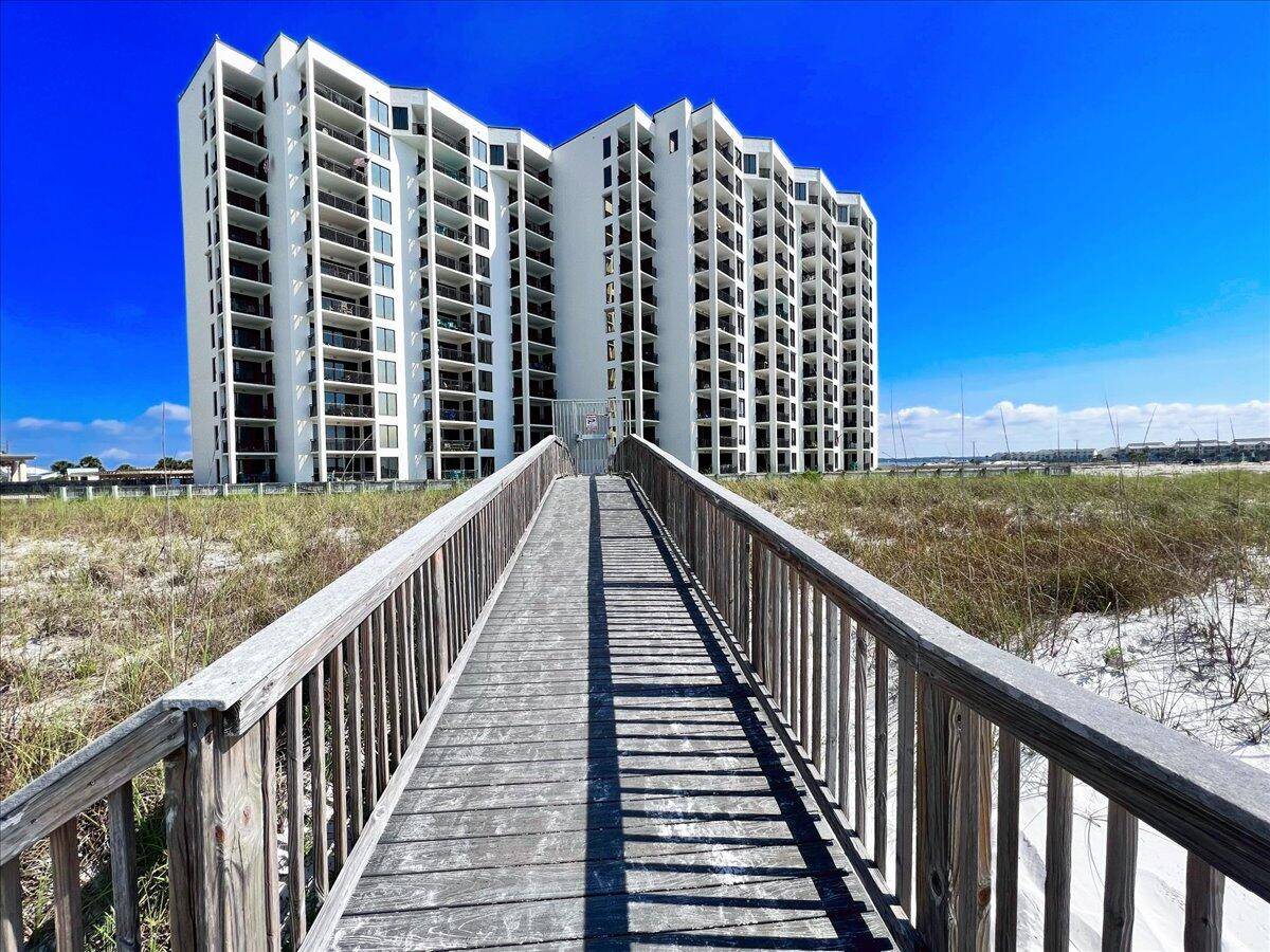 Navarre, FL 32566,8271 Gulf Boulevard  #302