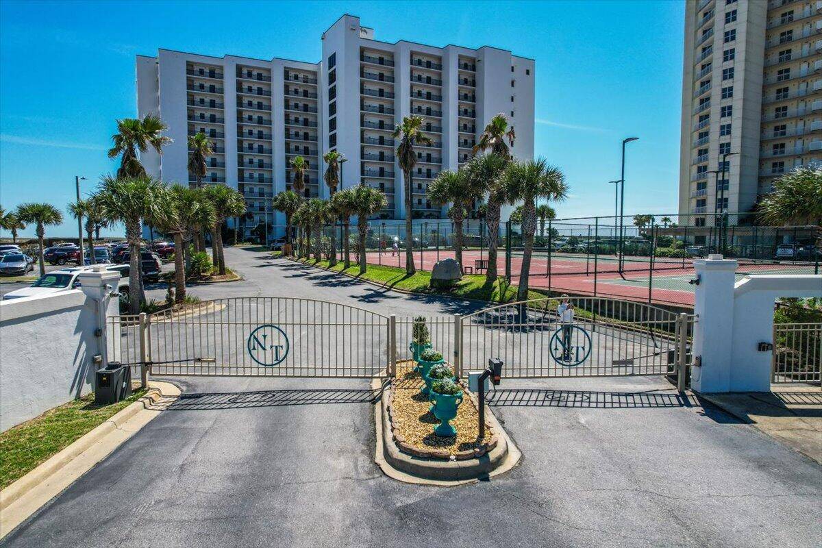 Navarre, FL 32566,8271 Gulf Boulevard  #302