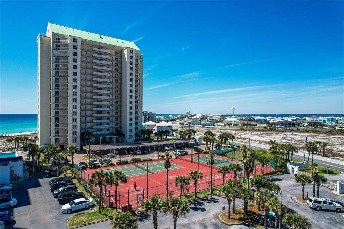 Navarre, FL 32566,8271 Gulf Boulevard  #302