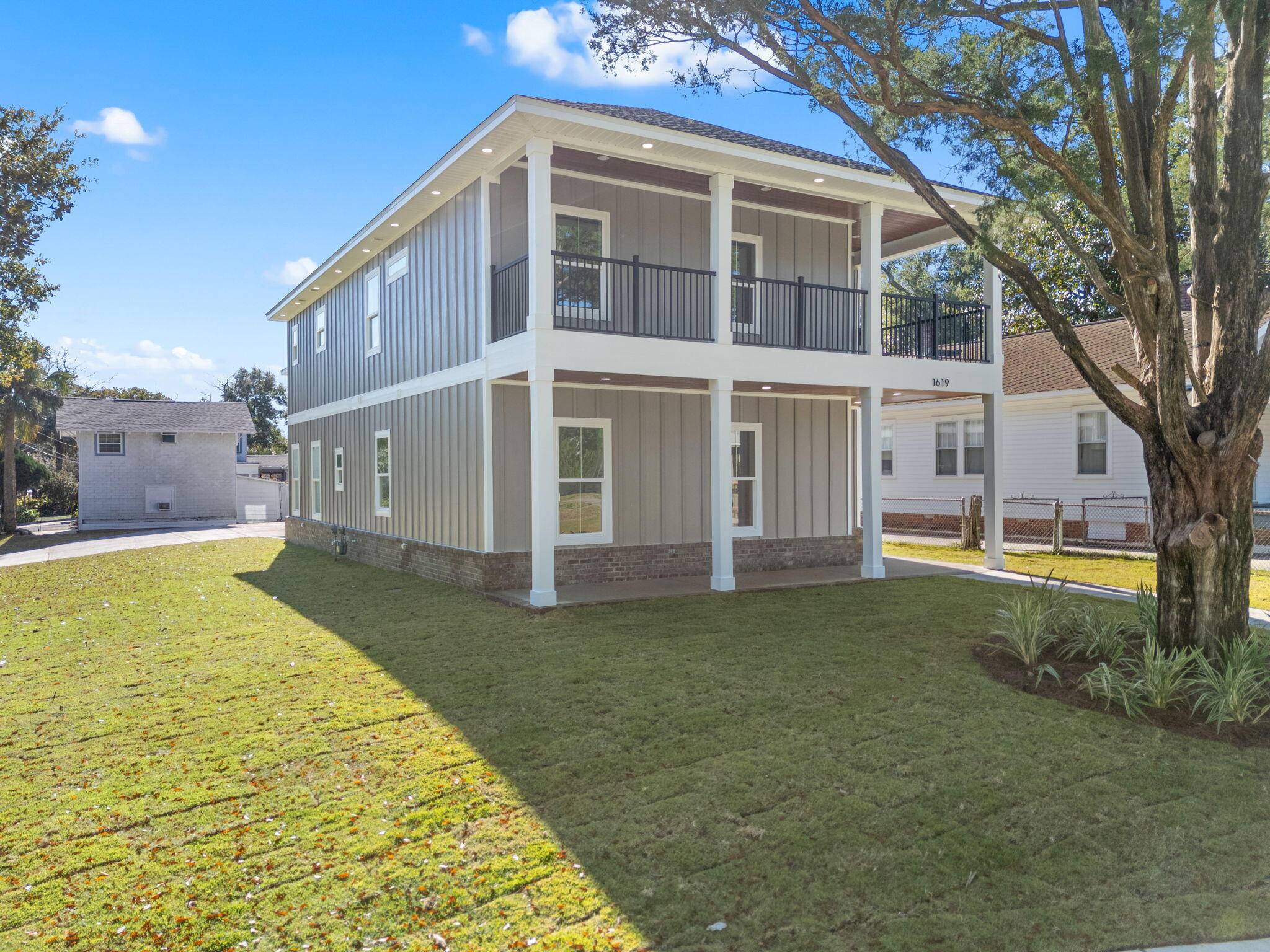 Pensacola, FL 32501,1619 E De Soto Street