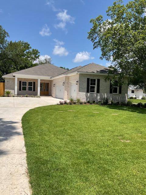 Shalimar, FL 32579,127 Country Club Road