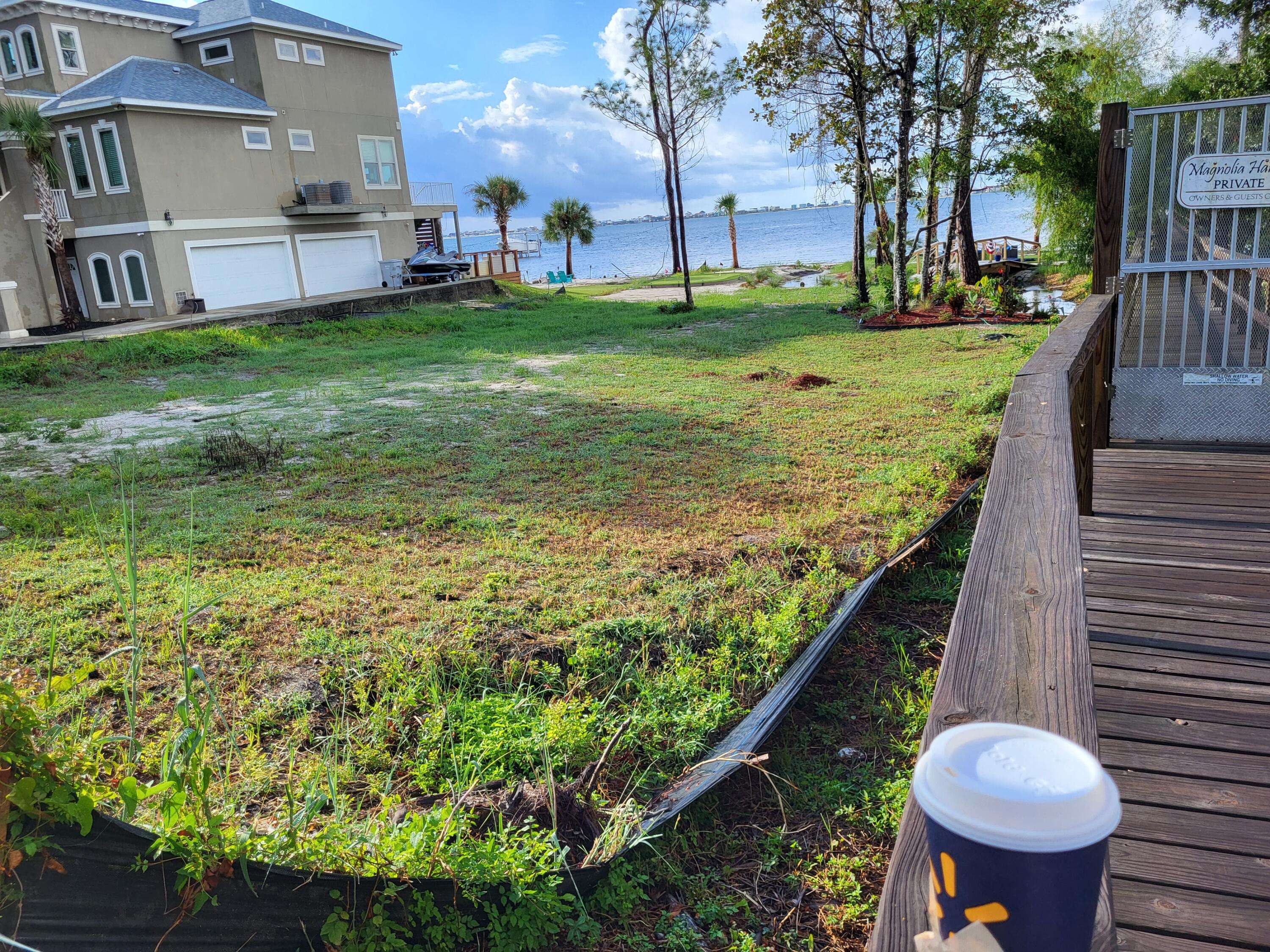 Navarre, FL 32566,7376 Mulberry Lane