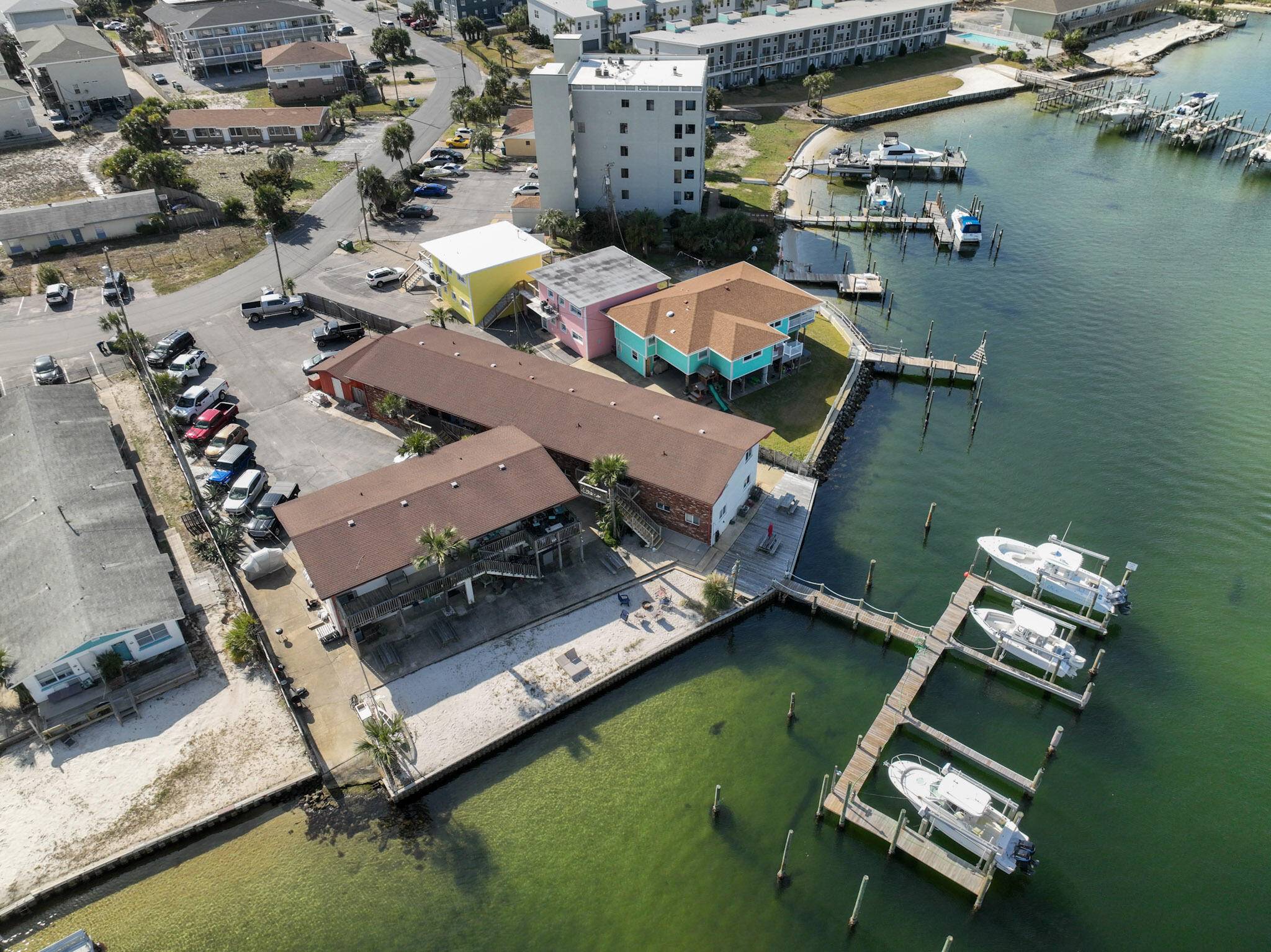 Fort Walton Beach, FL 32548,333 Bluefish Drive  #101