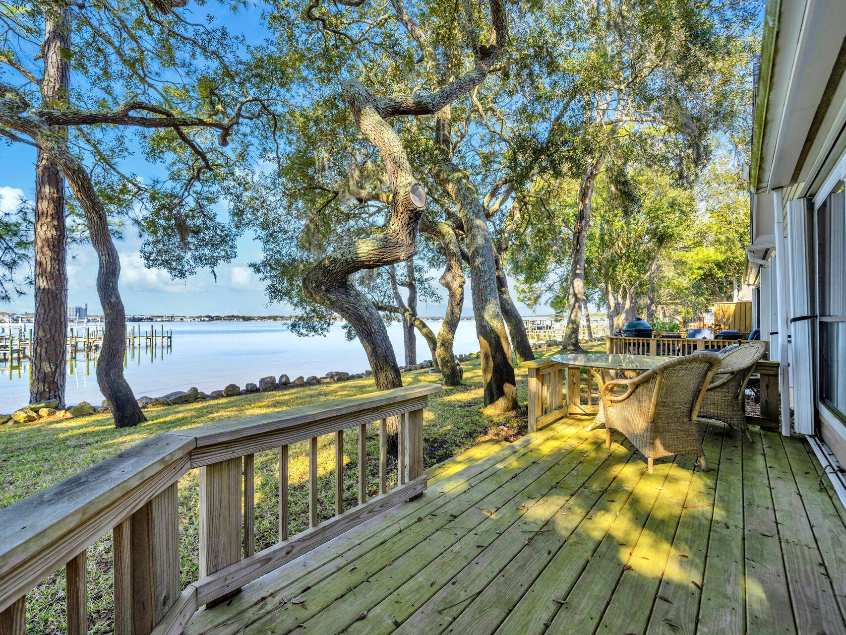 Shalimar, FL 32579,285 Shalimar Drive